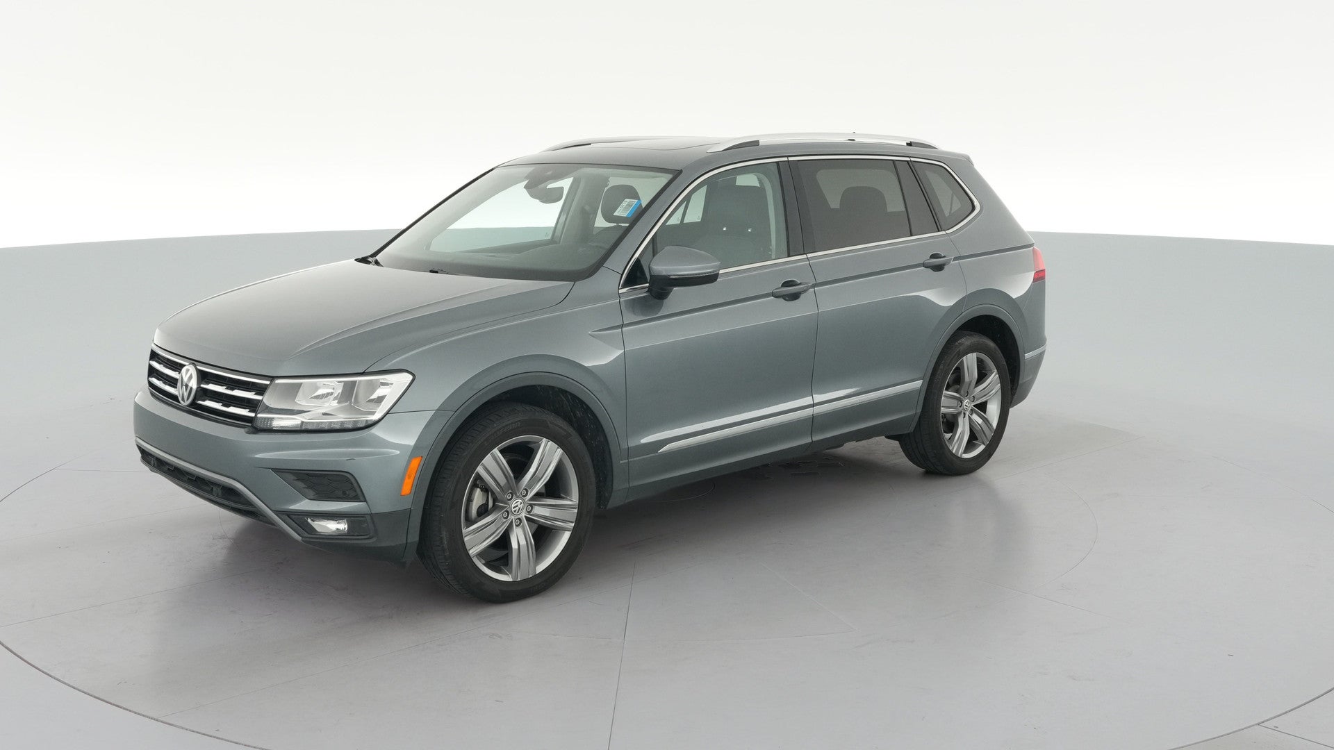2021 Volkswagen Tiguan vehicle photo
