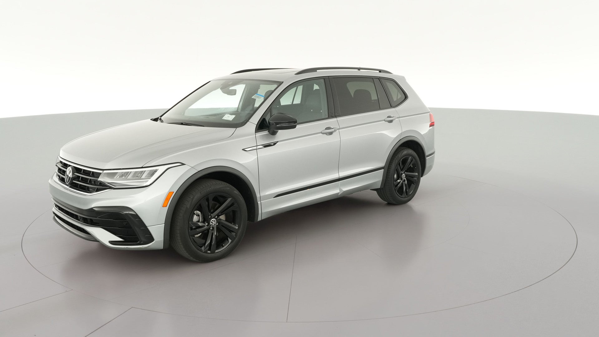 2024 Volkswagen Tiguan vehicle photo