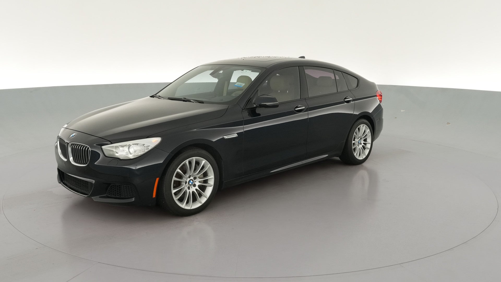 2016 BMW 5 Series vehicle photo