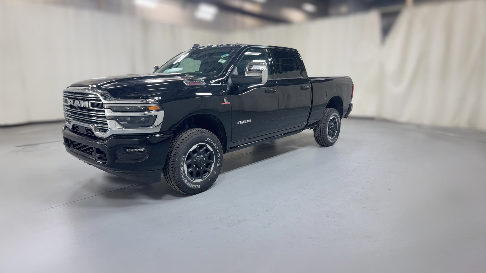 2026 Ram 2500 Crew Cab vehicle photo