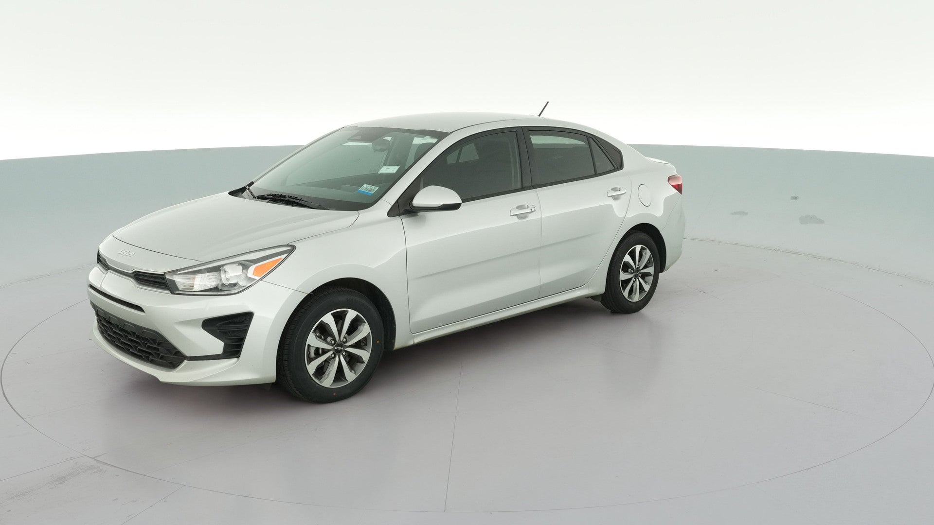 2022 Kia Rio vehicle photo
