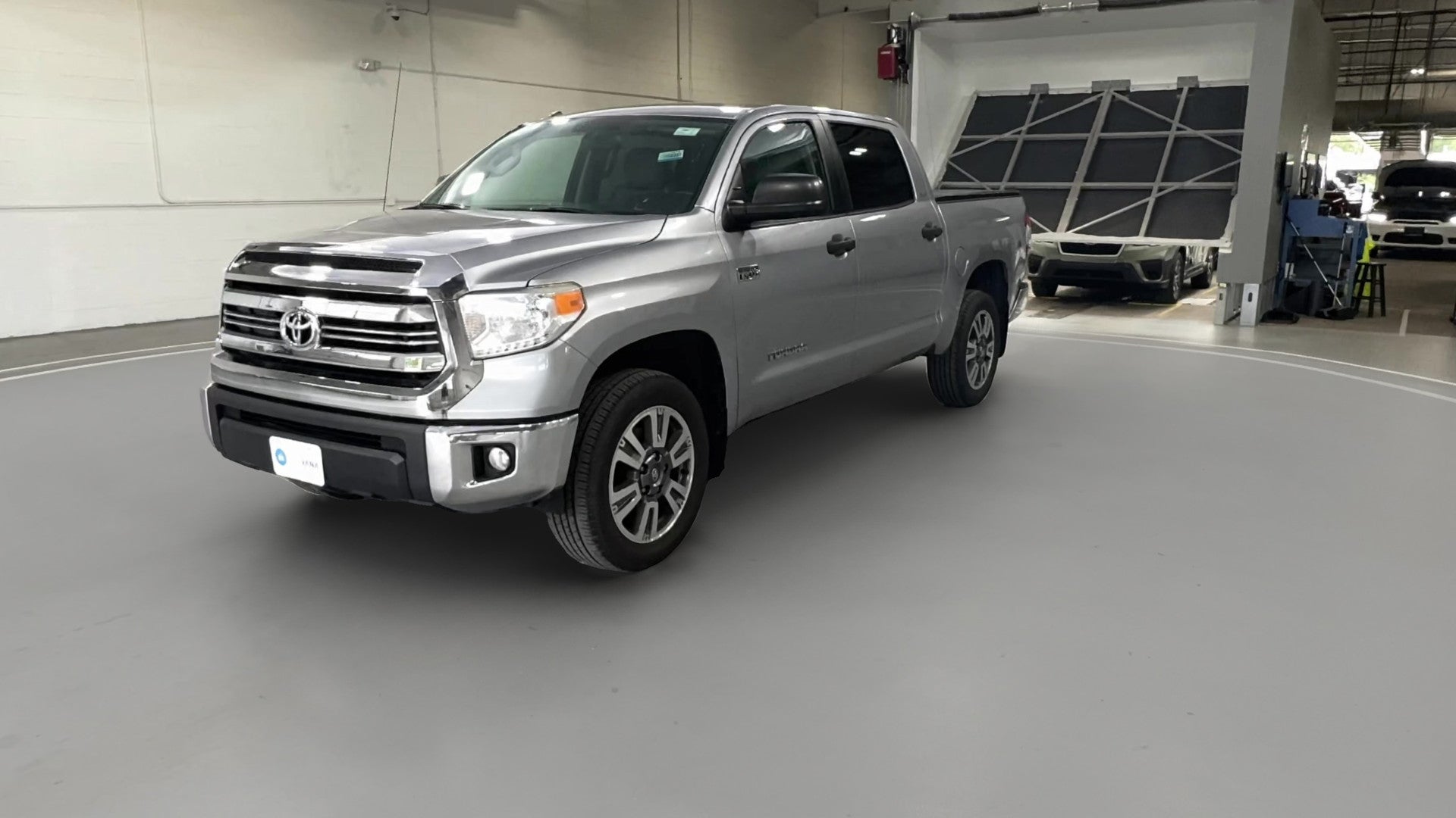 2017 Toyota Tundra CrewMax vehicle photo