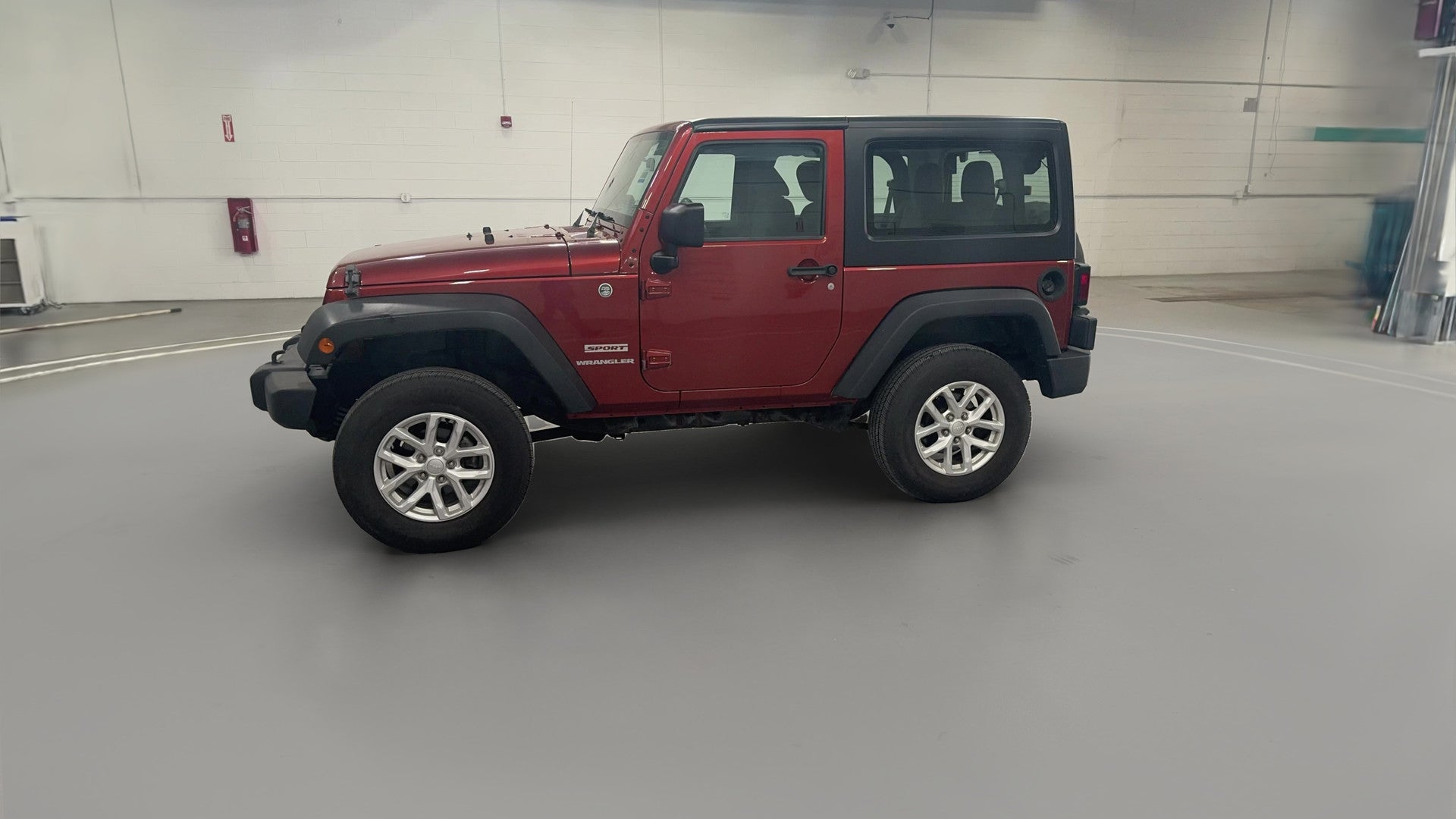 2014 Jeep Wrangler vehicle photo