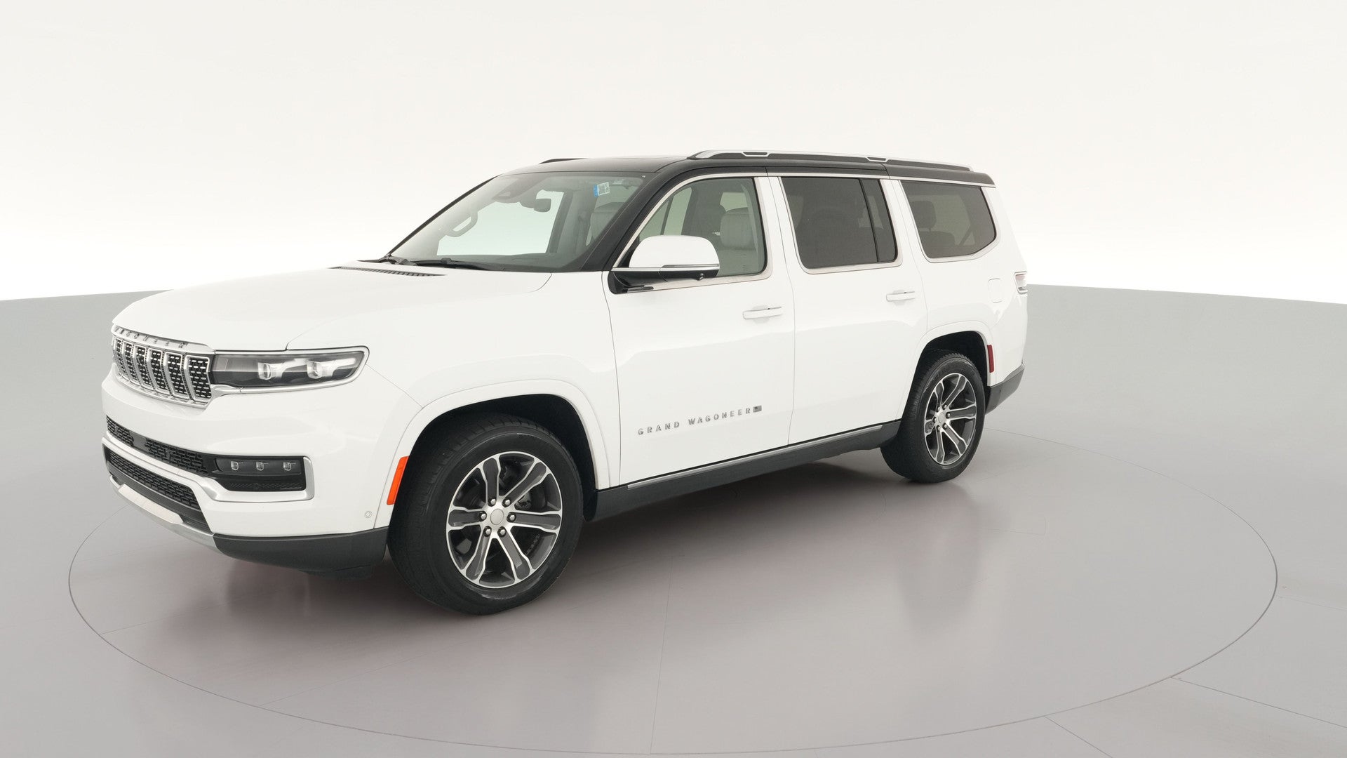 2022 Jeep Grand Wagoneer vehicle photo