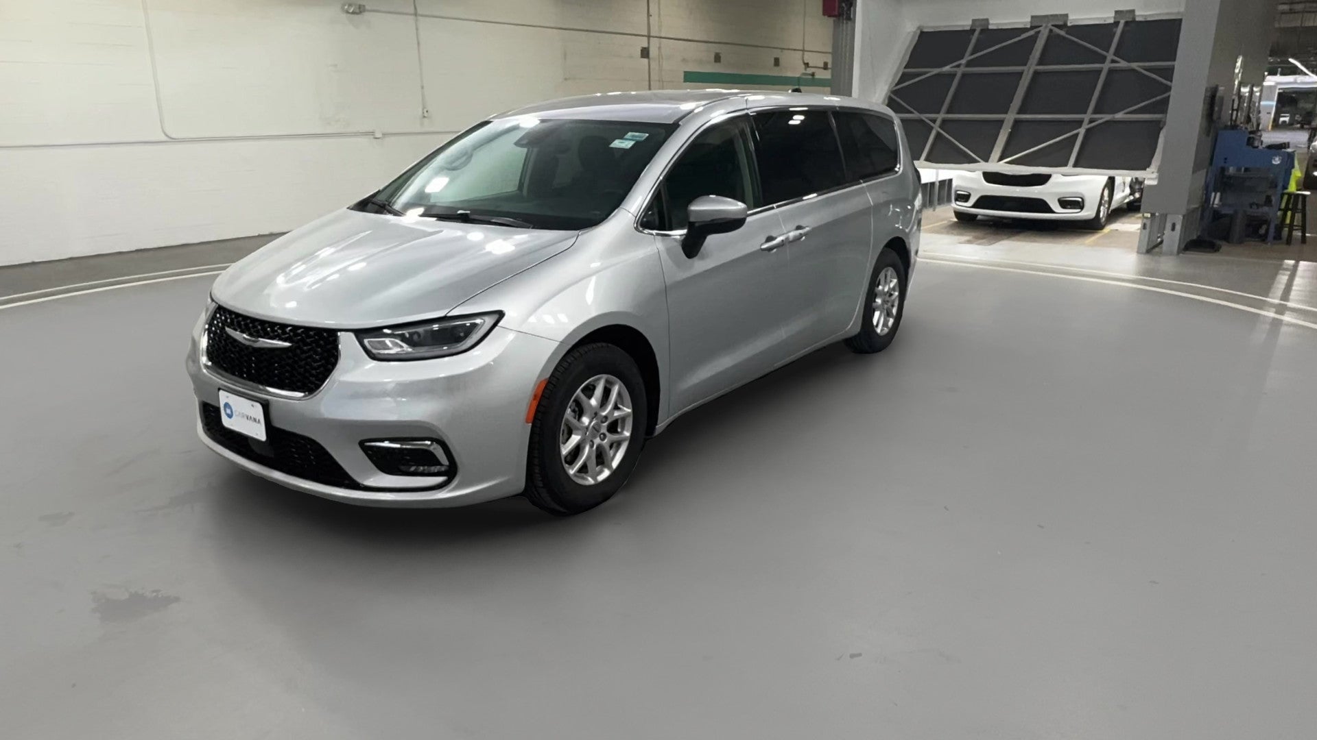 2023 Chrysler Pacifica vehicle photo
