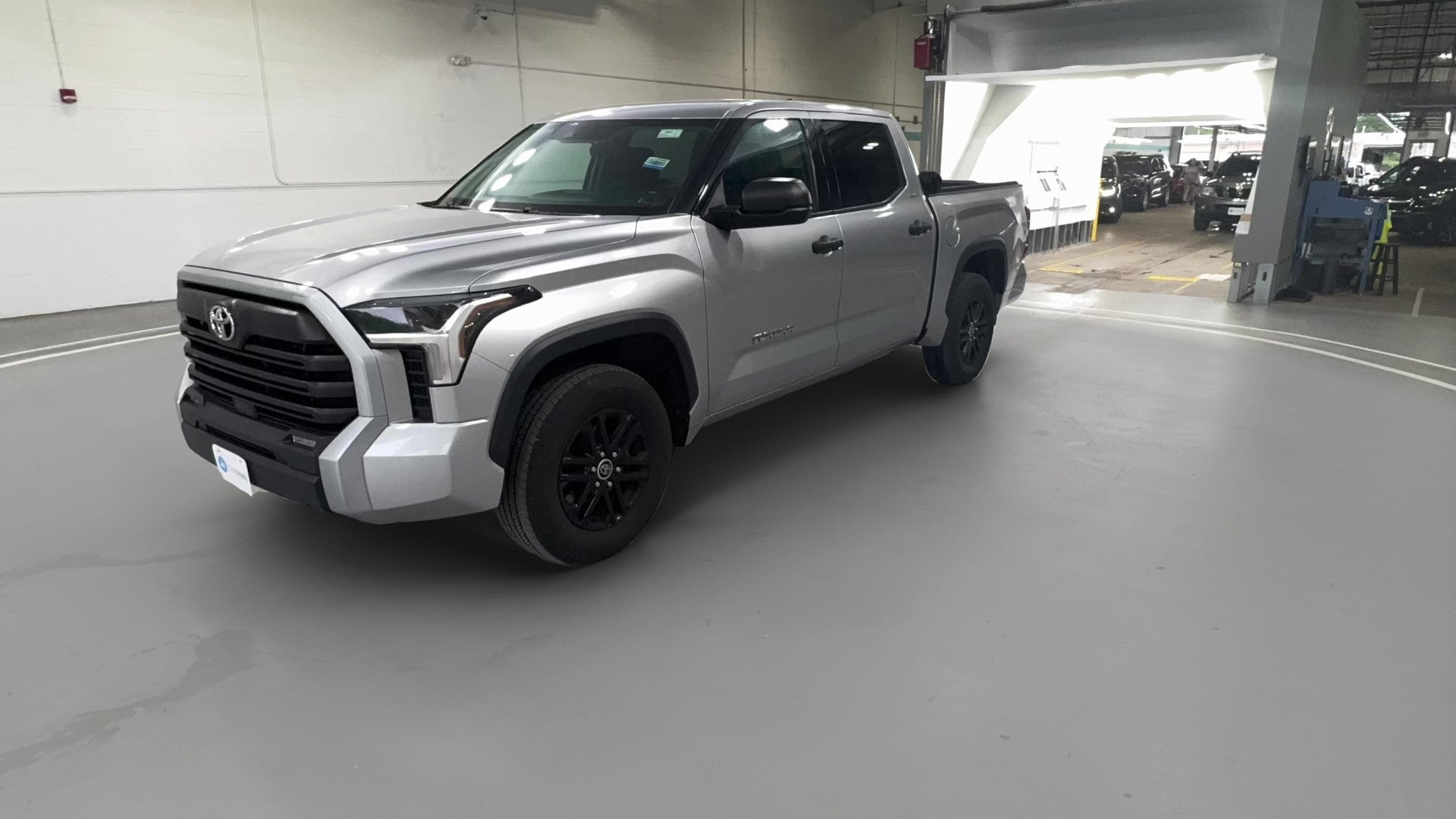 2022 Toyota Tundra CrewMax vehicle photo