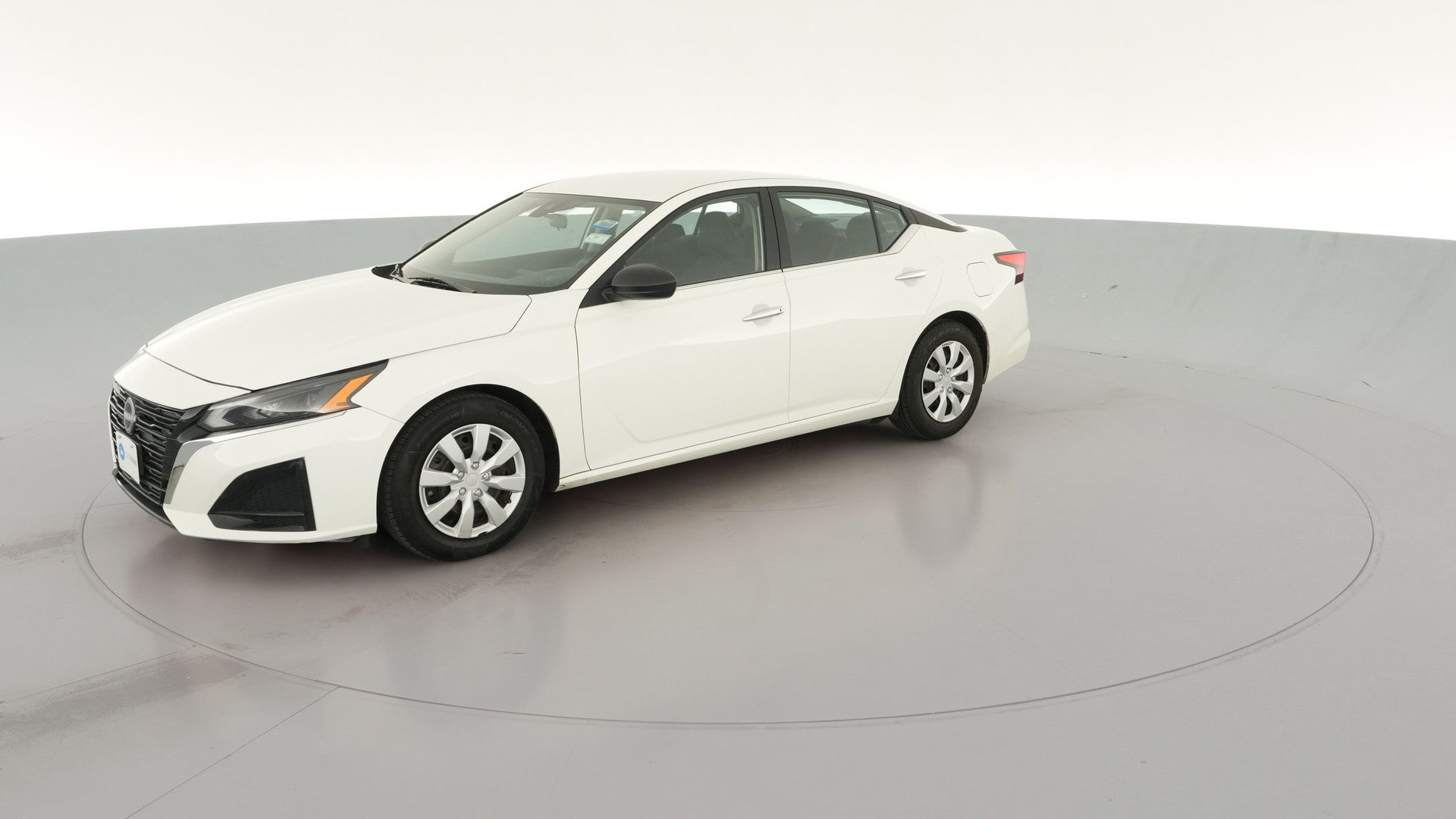 2024 Nissan Altima vehicle photo