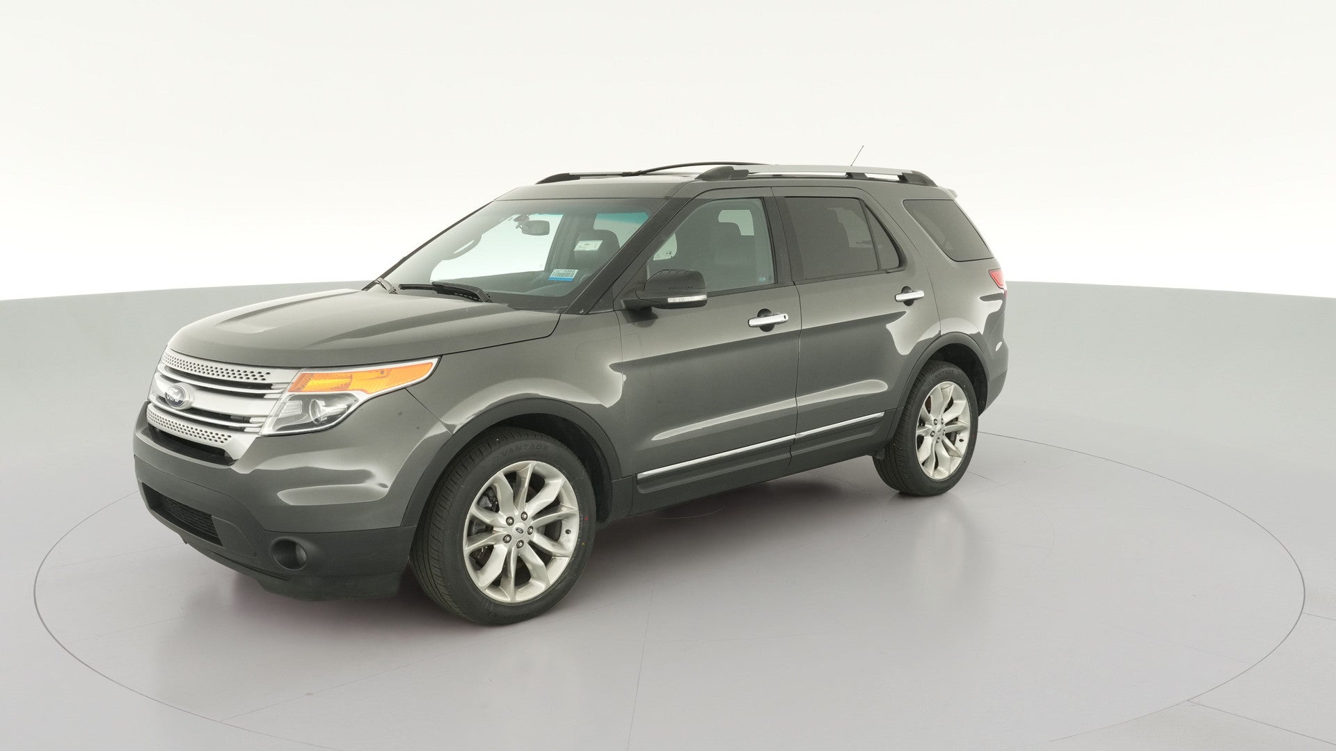 2015 Ford Explorer vehicle photo