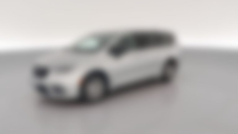 2024 Chrysler Pacifica vehicle photo