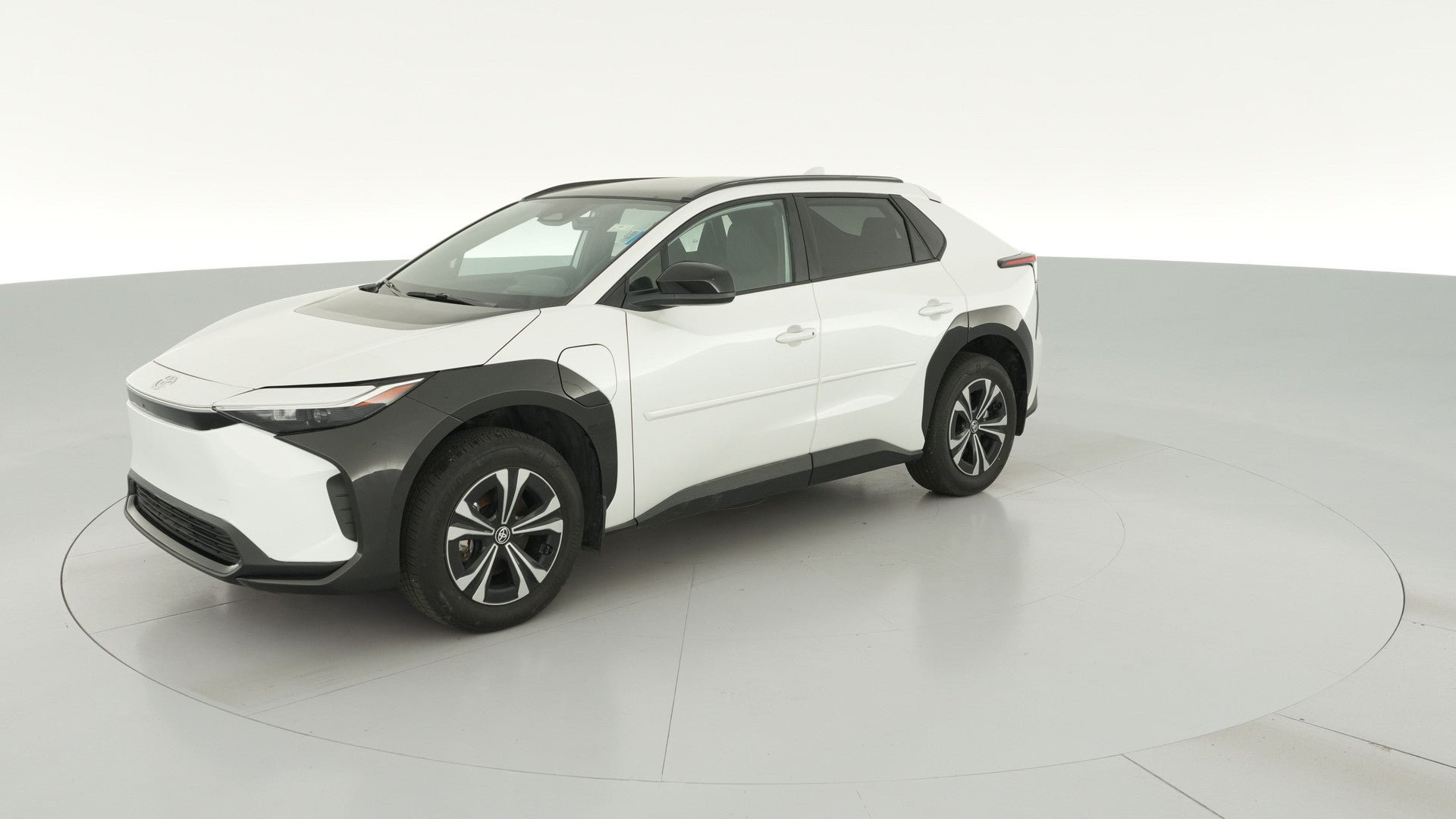 2024 Toyota bZ4X vehicle photo