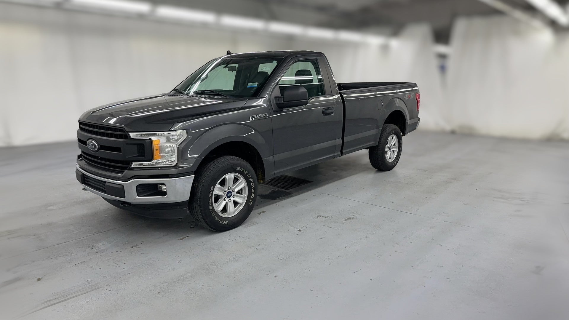 2020 Ford F150 Regular Cab vehicle photo