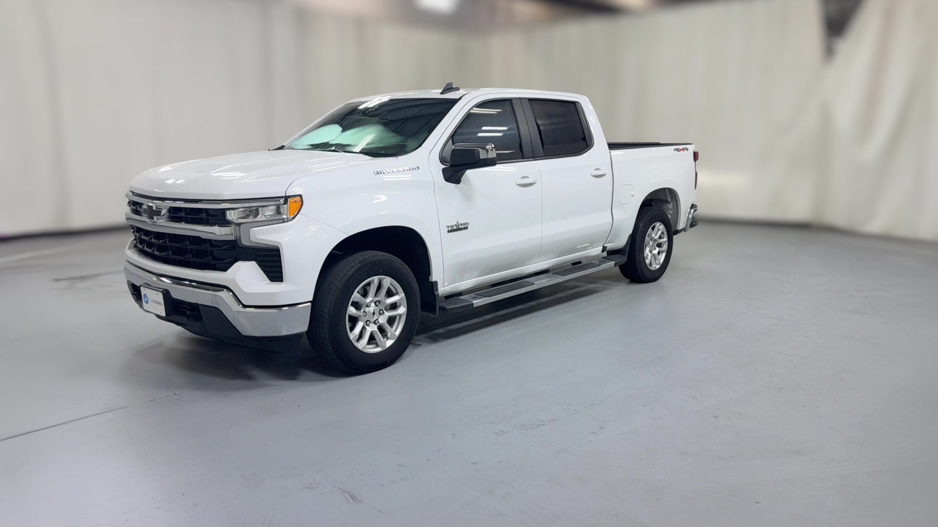 2024 Chevrolet Silverado 1500 Crew Cab vehicle photo