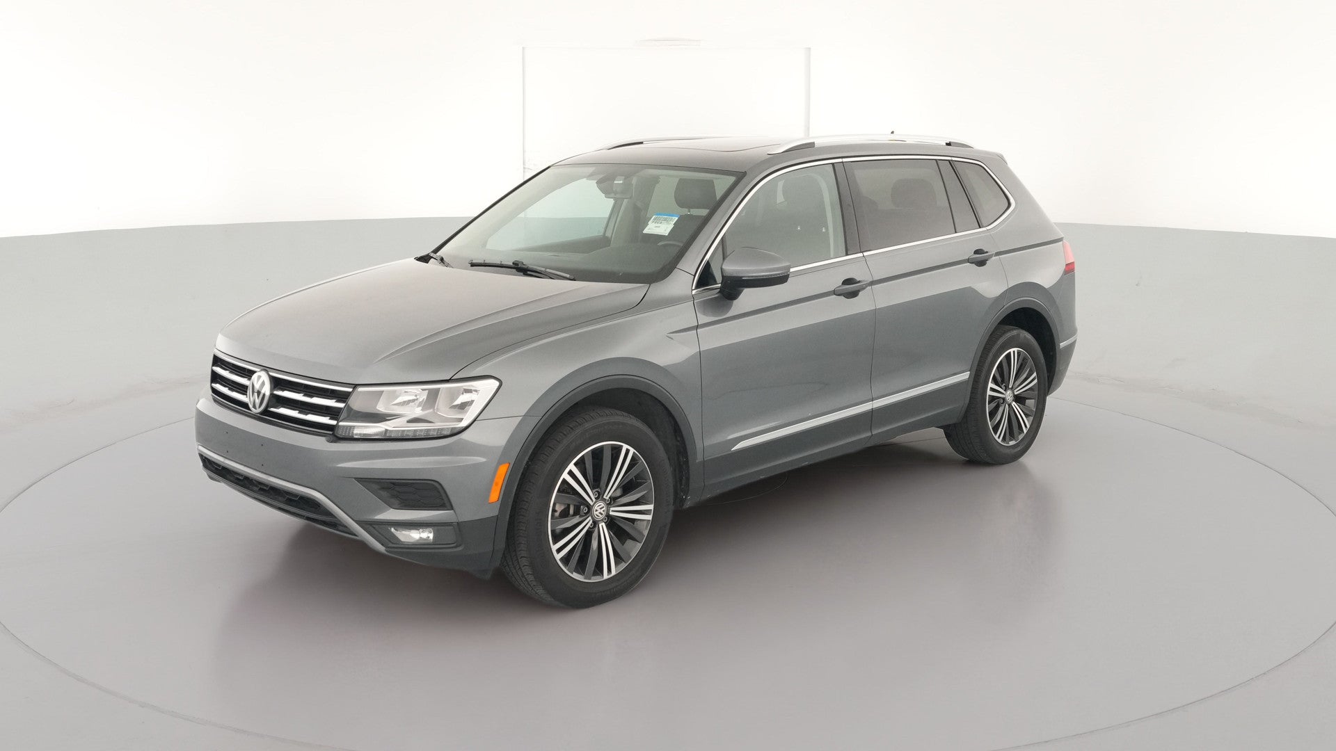 2018 Volkswagen Tiguan vehicle photo