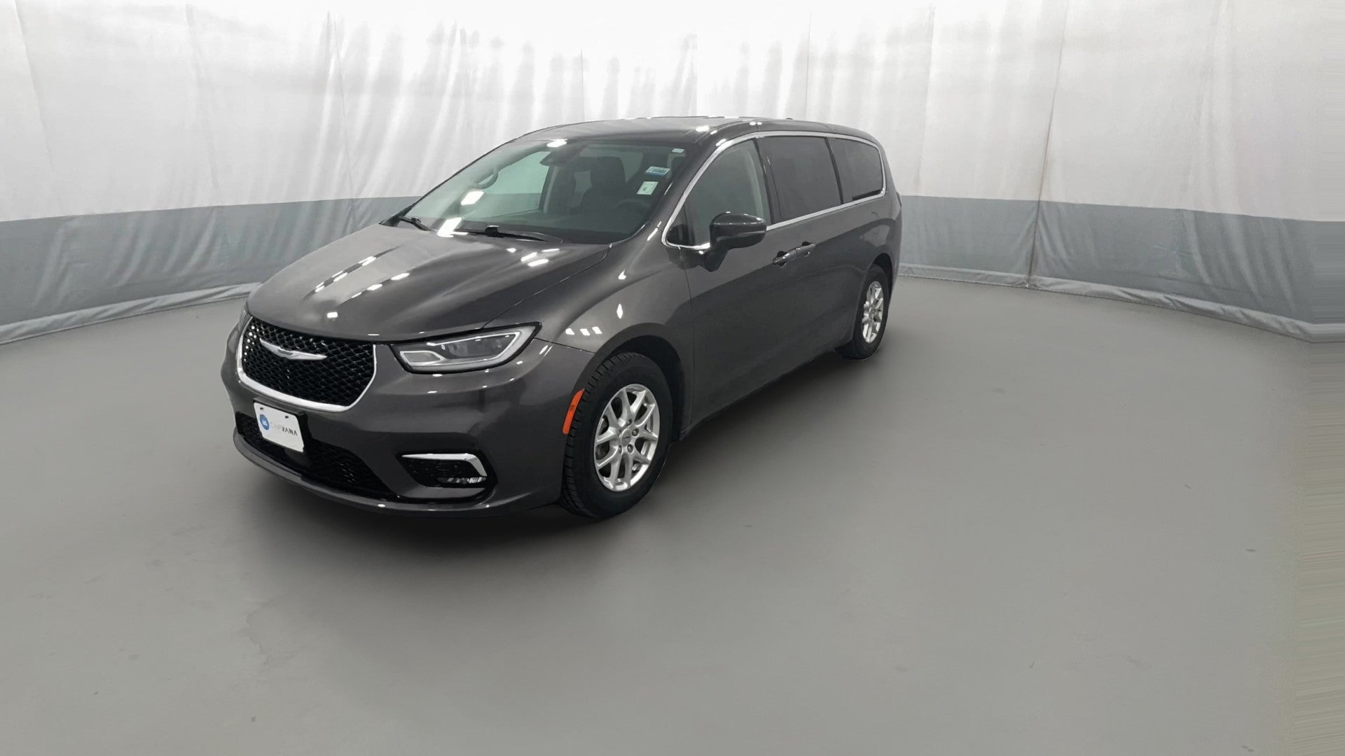 2023 Chrysler Pacifica vehicle photo