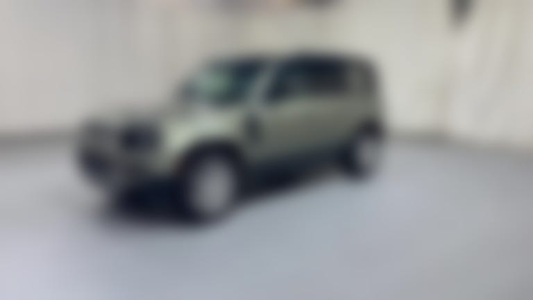 2023 Land Rover Defender 110 vehicle photo