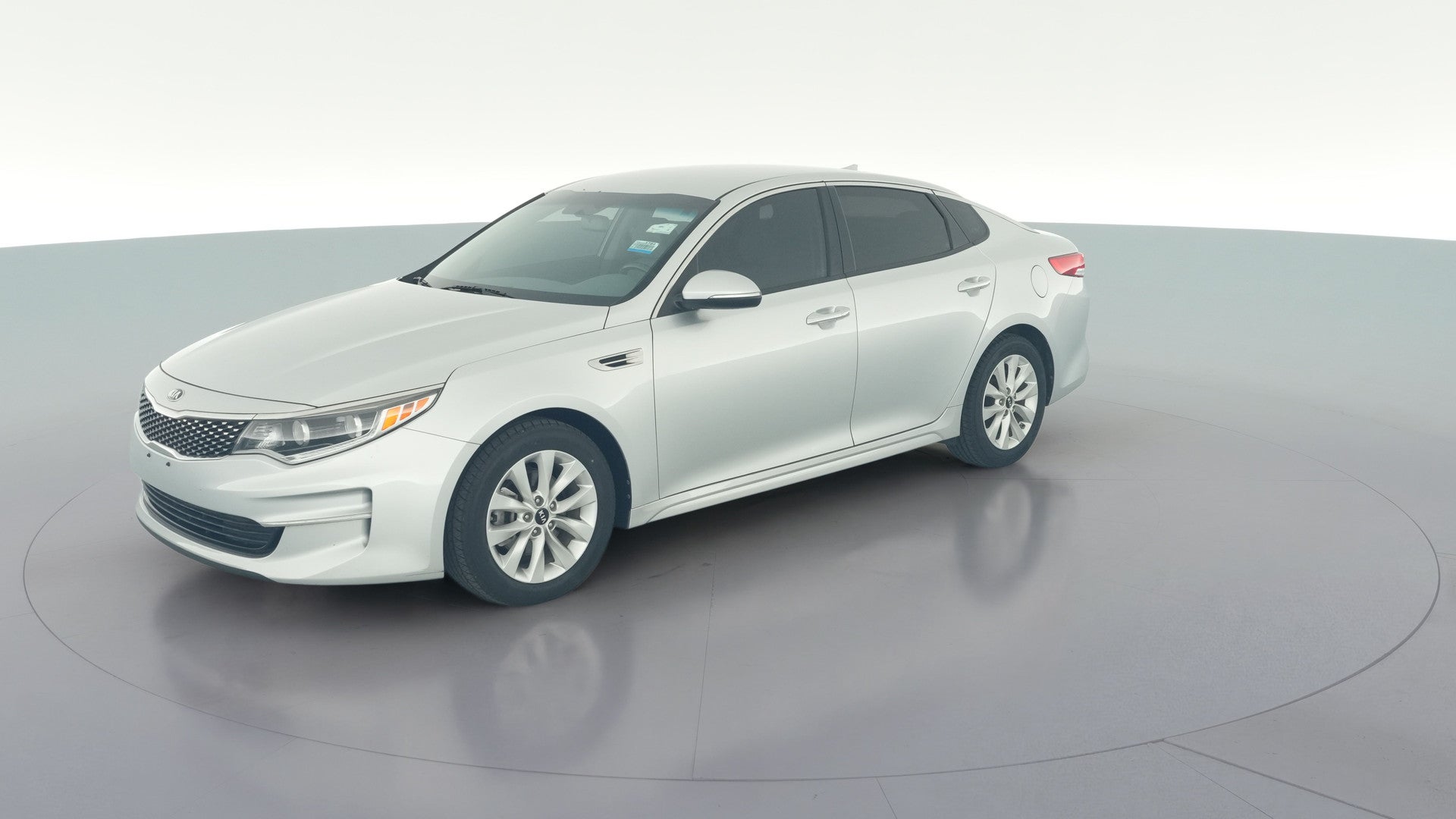 2016 Kia Optima vehicle photo