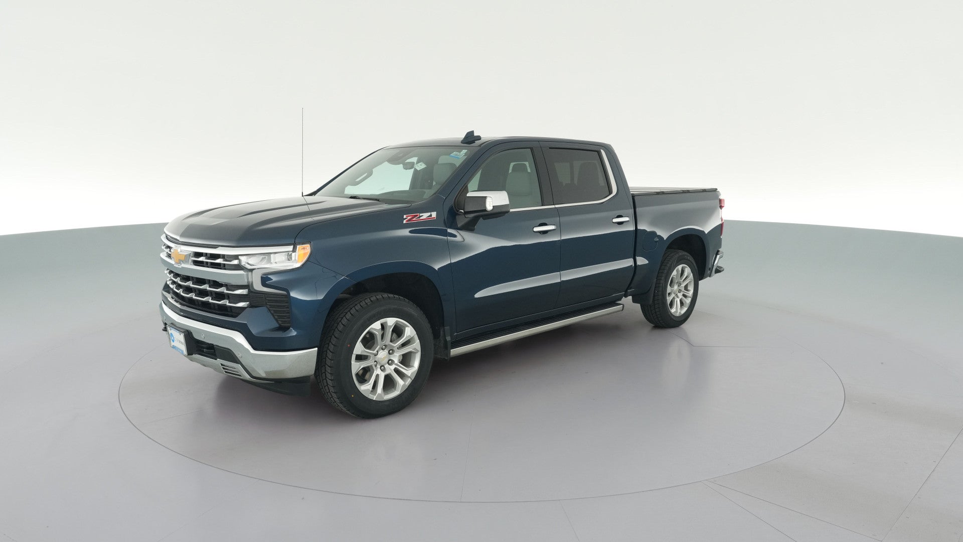 2023 Chevrolet Silverado 1500 Crew Cab vehicle photo