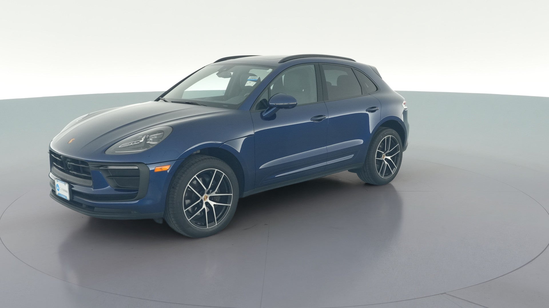 2024 Porsche Macan vehicle photo