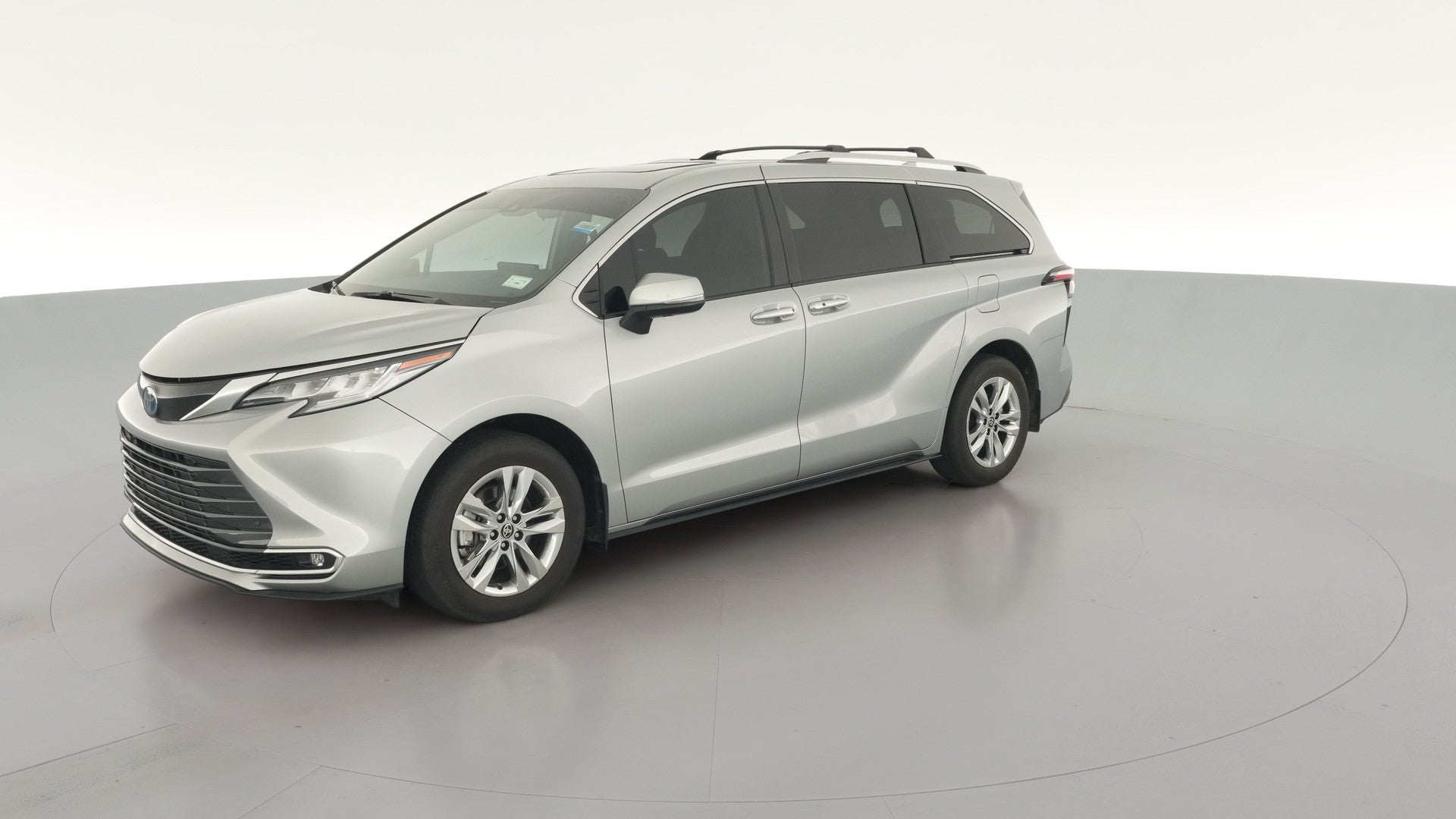 2025 Toyota Sienna vehicle photo
