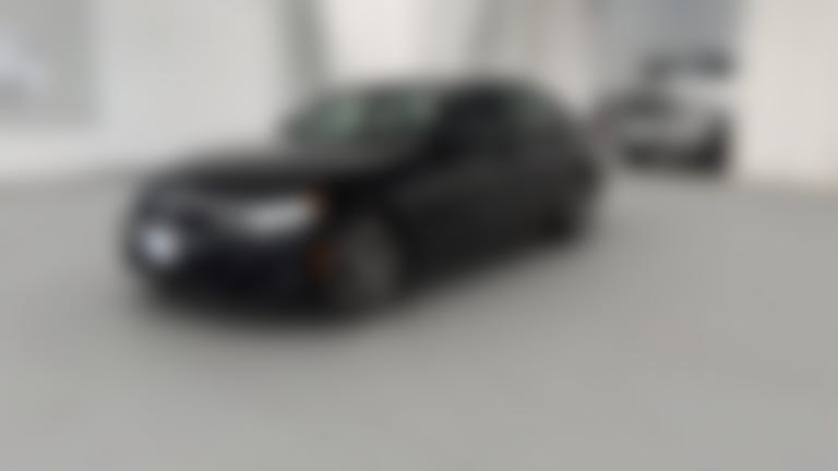 2023 BMW 3 Series vehicle photo