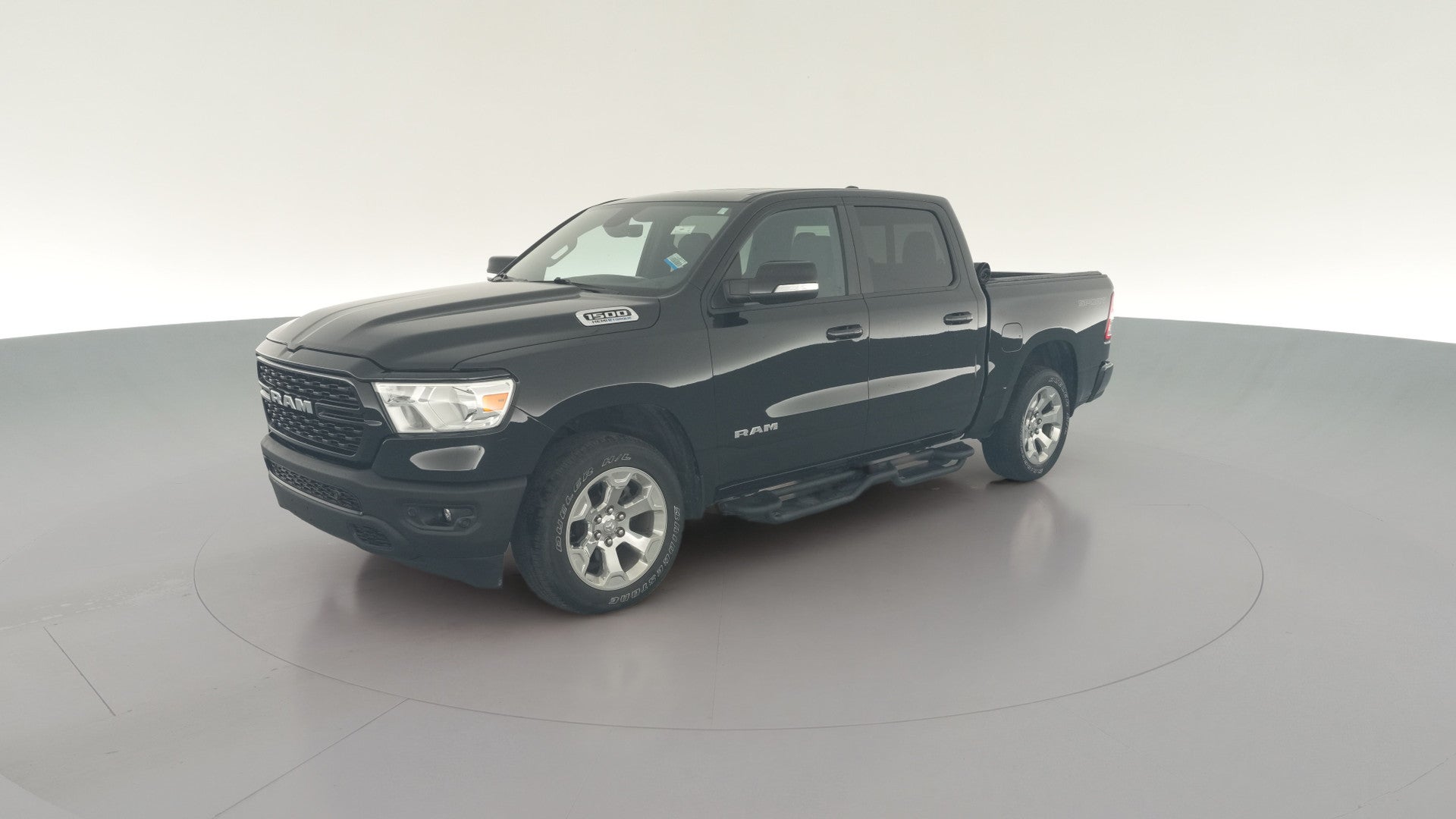 2022 Ram 1500 Crew Cab vehicle photo