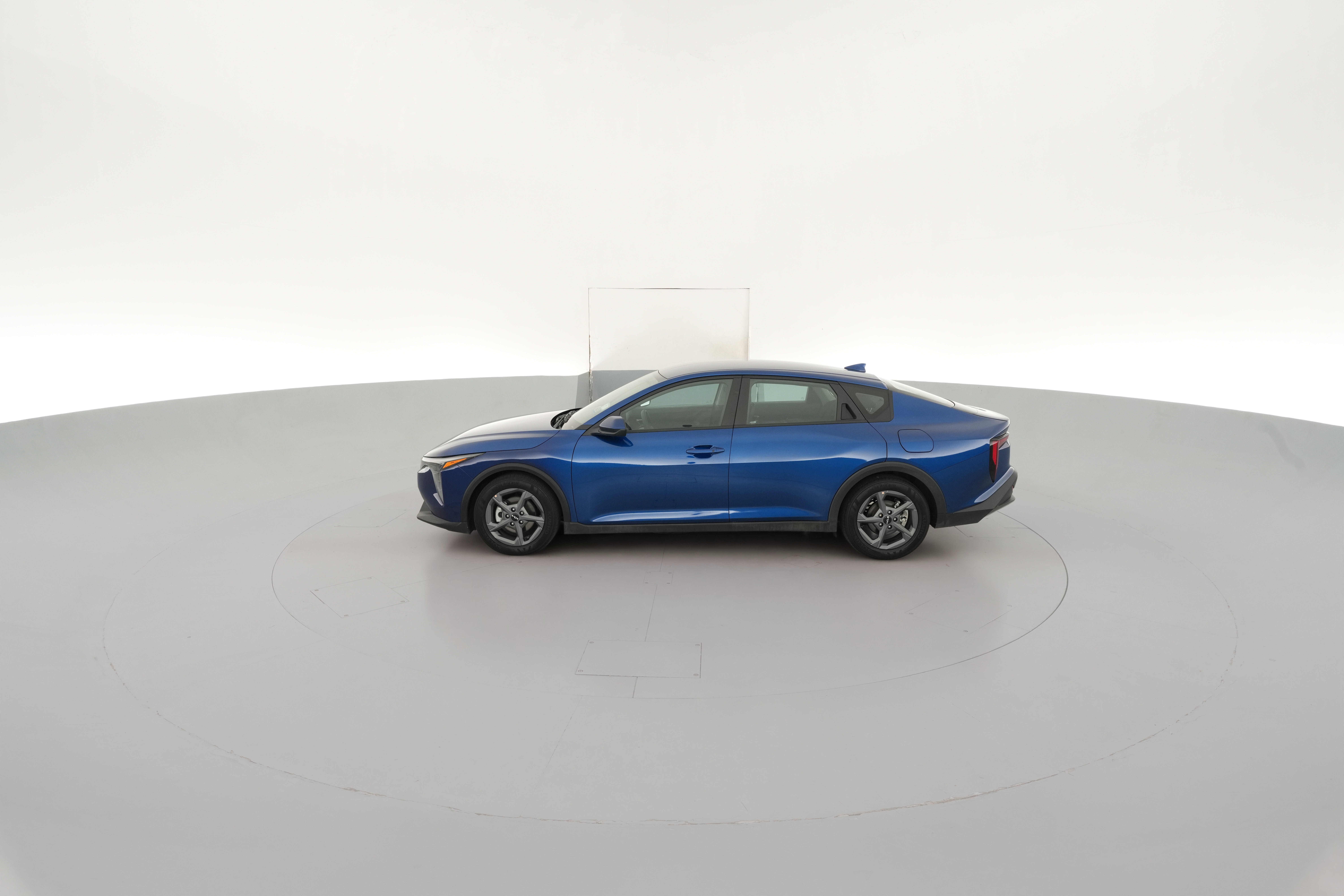 2025 Kia K4 LXS - Photo 23