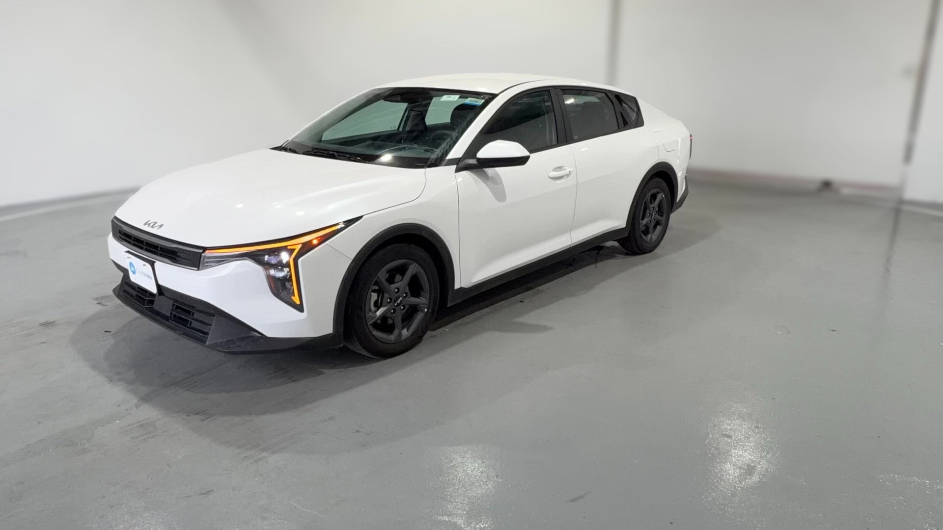 2025 Kia K4 vehicle photo