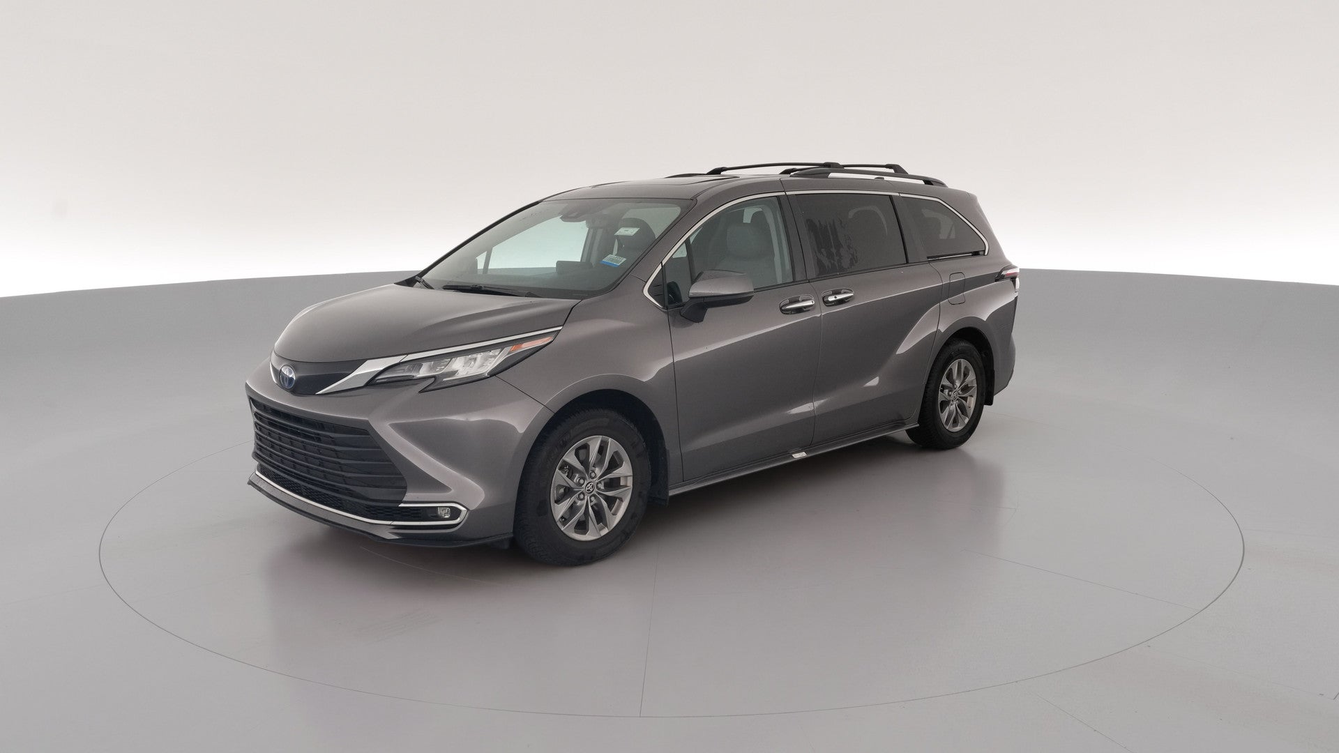 2023 Toyota Sienna vehicle photo