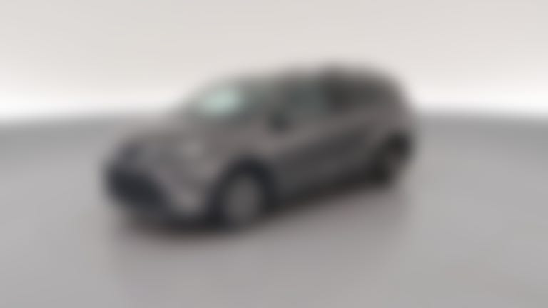 2023 Toyota Sienna vehicle photo