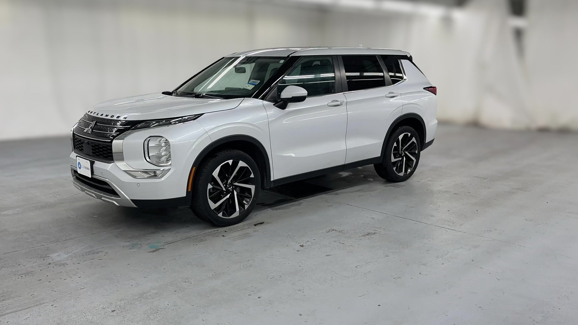 2023 Mitsubishi Outlander vehicle photo
