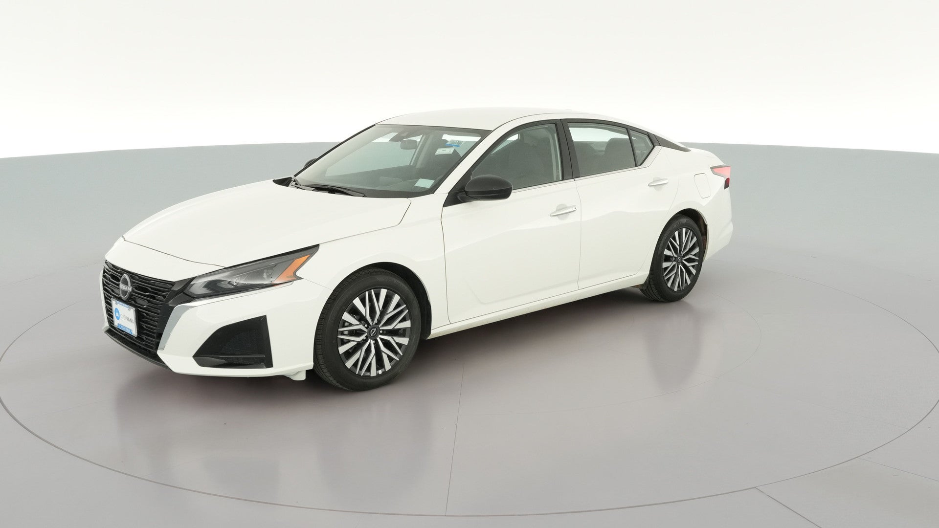 2025 Nissan Altima vehicle photo
