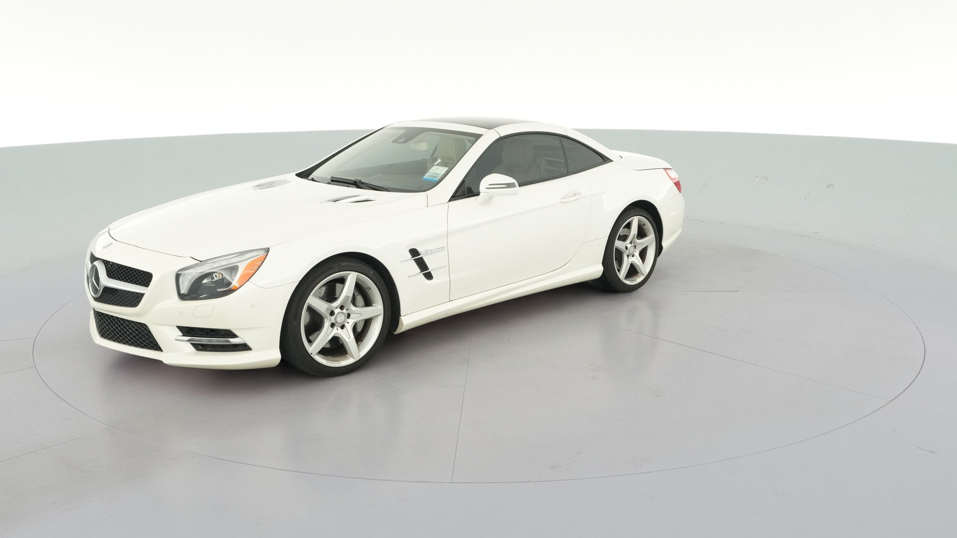 2013 Mercedes-Benz SL-Class vehicle photo