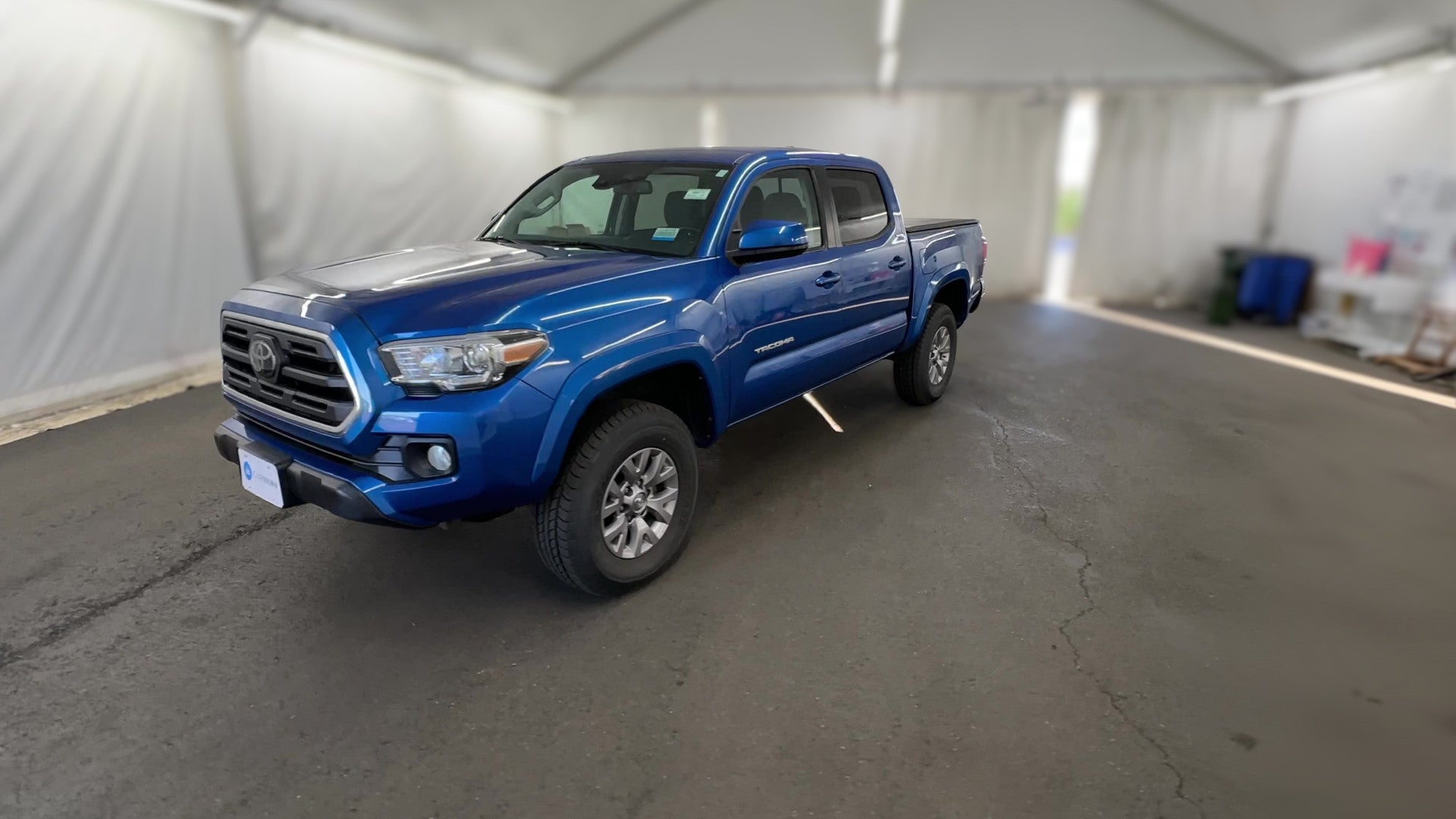 2018 Toyota Tacoma Double Cab vehicle photo