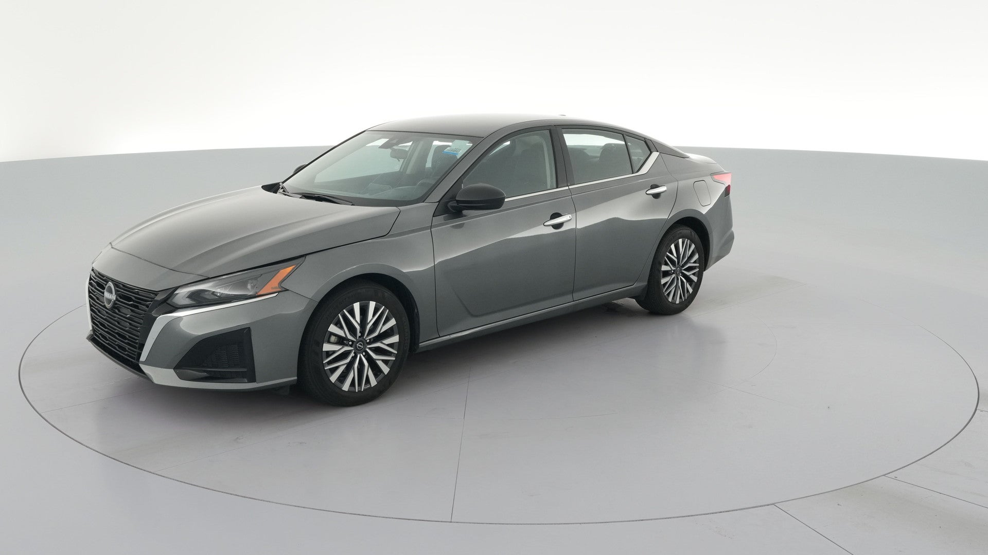 2025 Nissan Altima vehicle photo