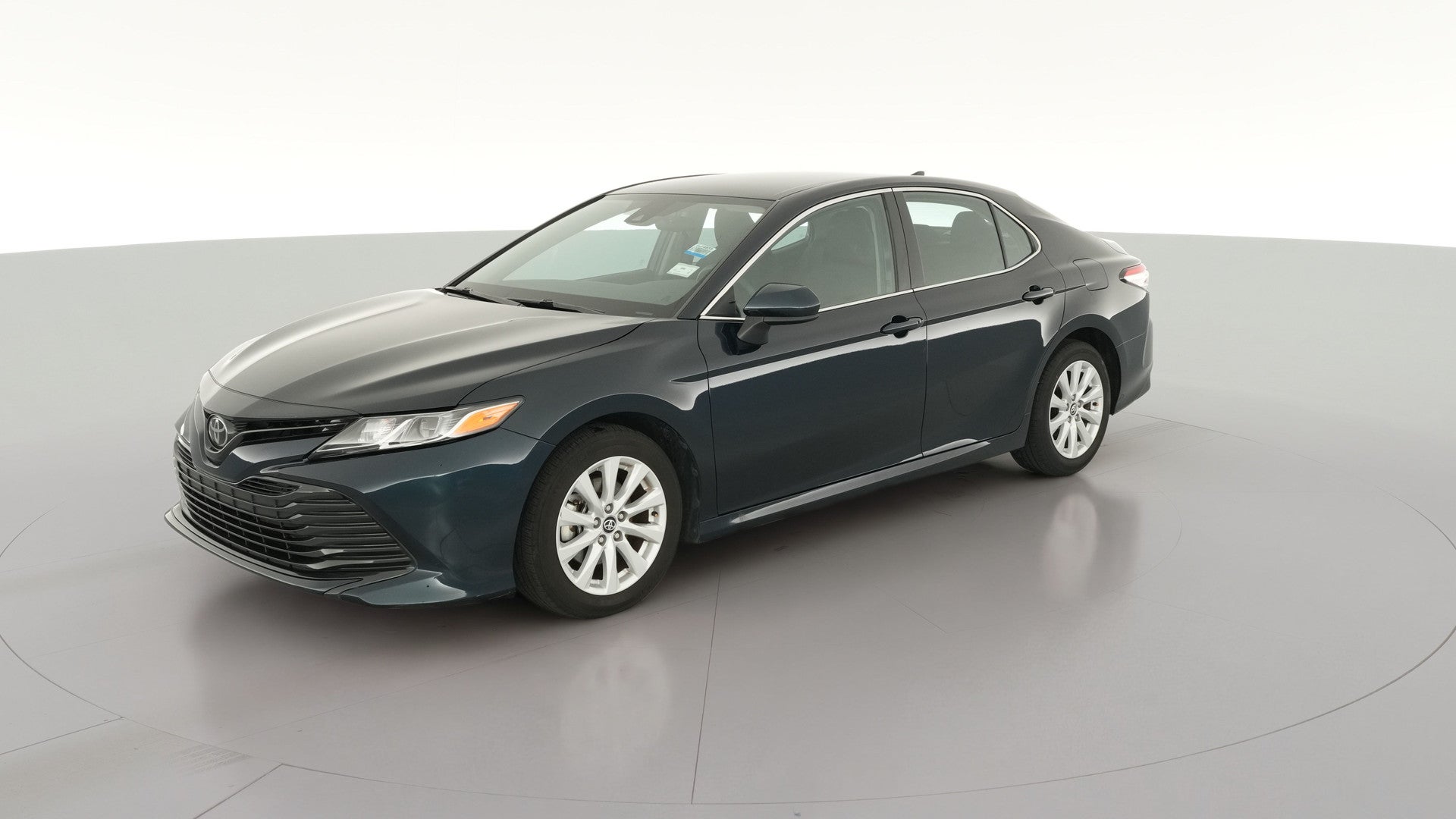 2020 Toyota Camry vehicle photo