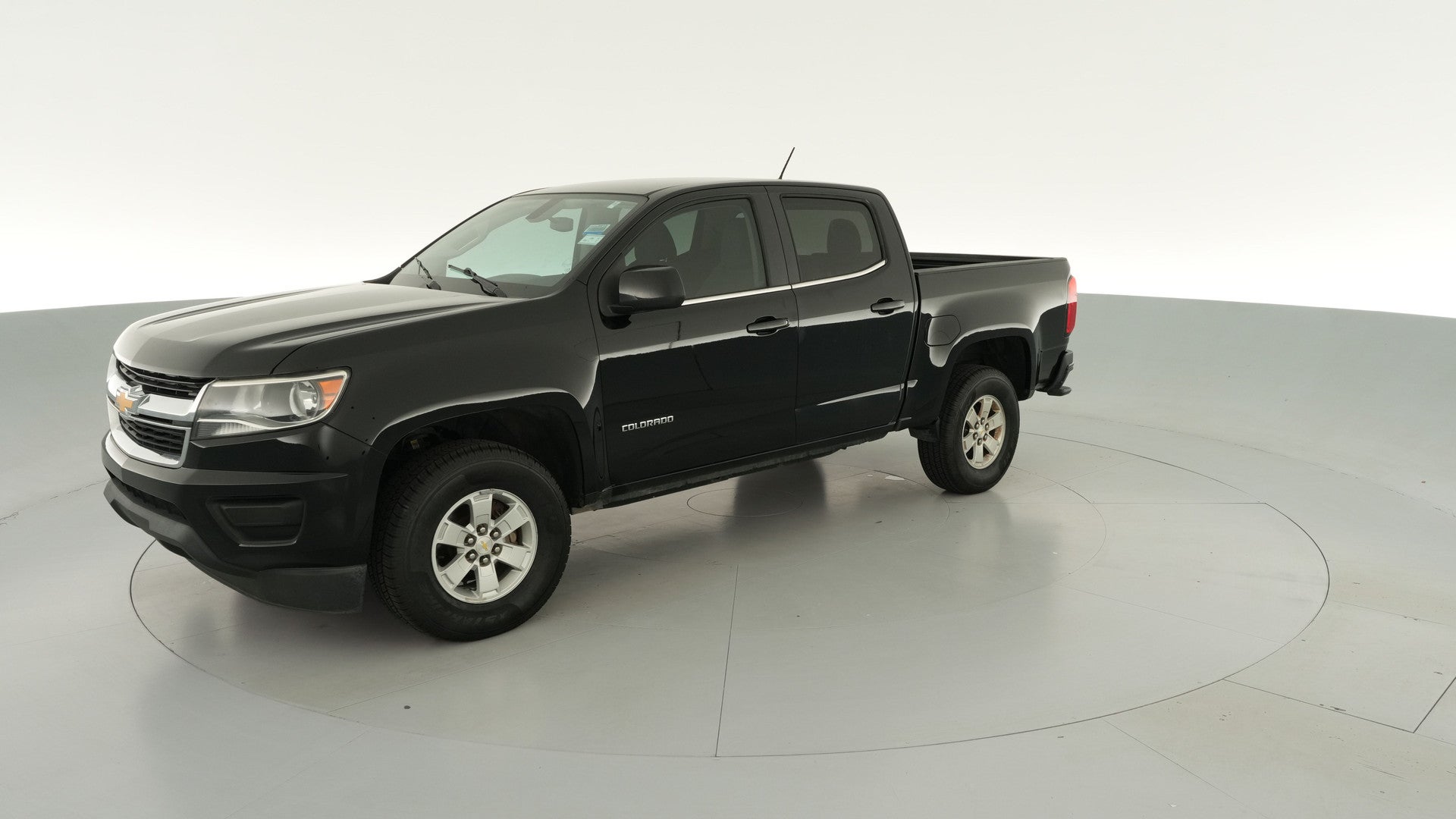 2019 Chevrolet Colorado Crew Cab vehicle photo