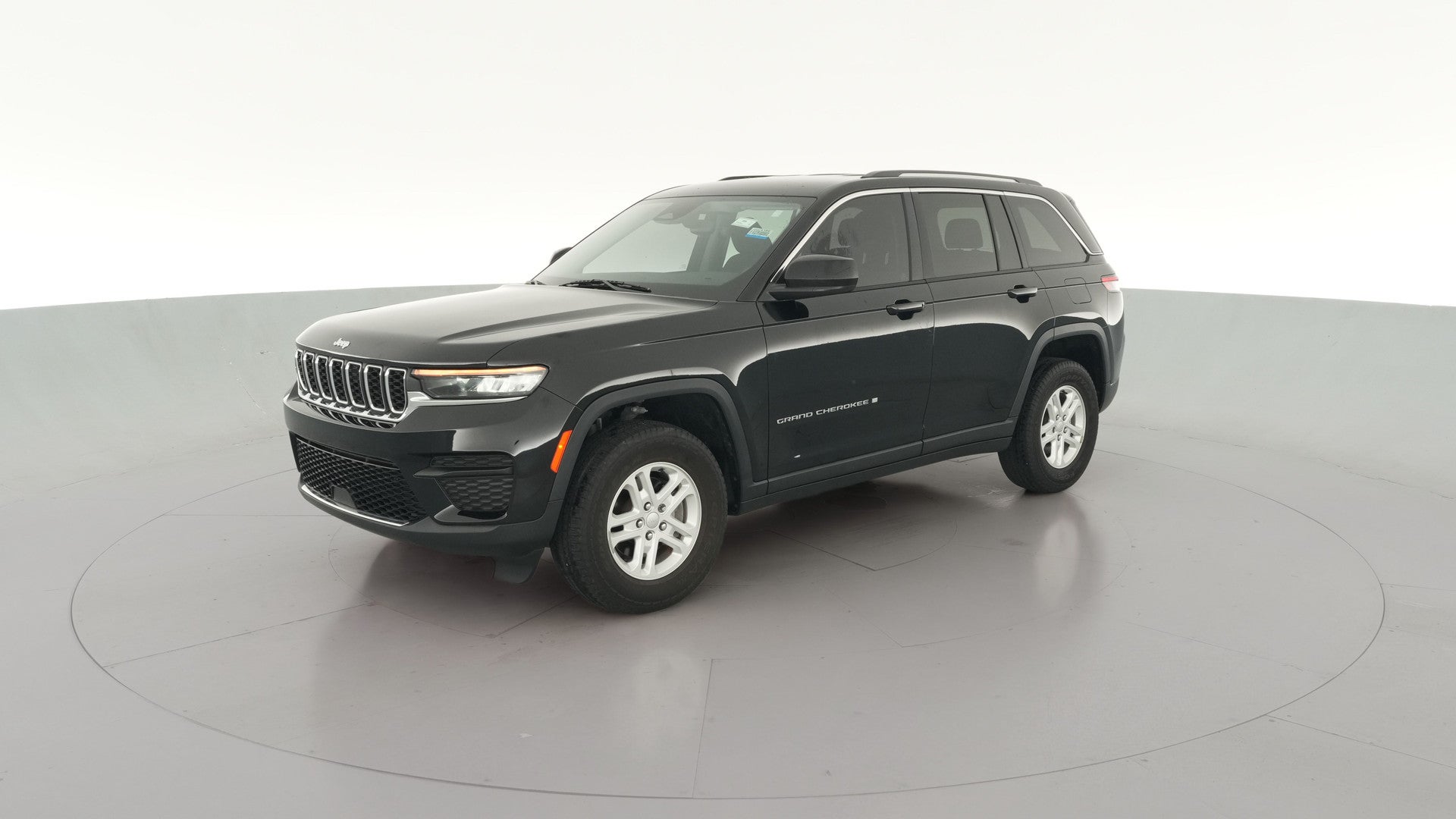 2023 Jeep Grand Cherokee vehicle photo