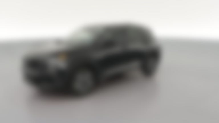 2025 Nissan Kicks vehicle photo