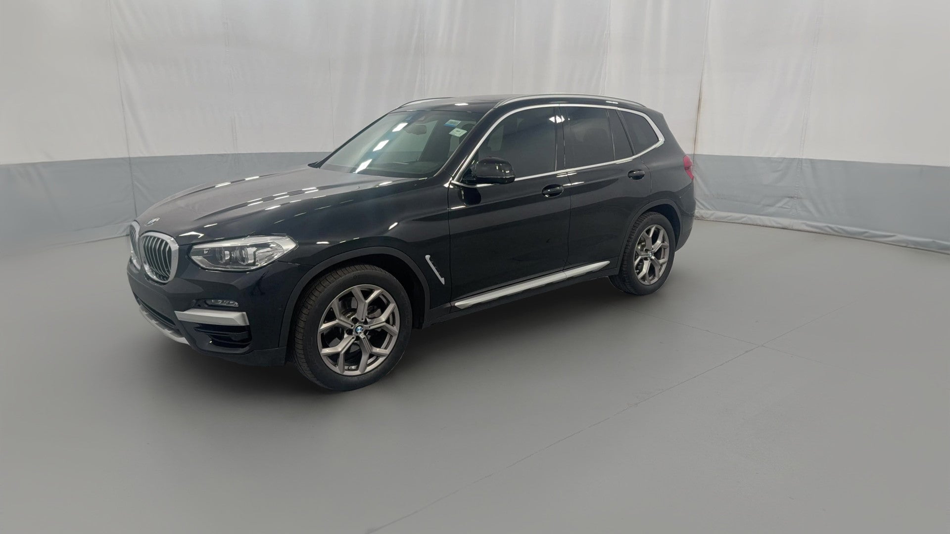 2021 BMW X3 vehicle photo