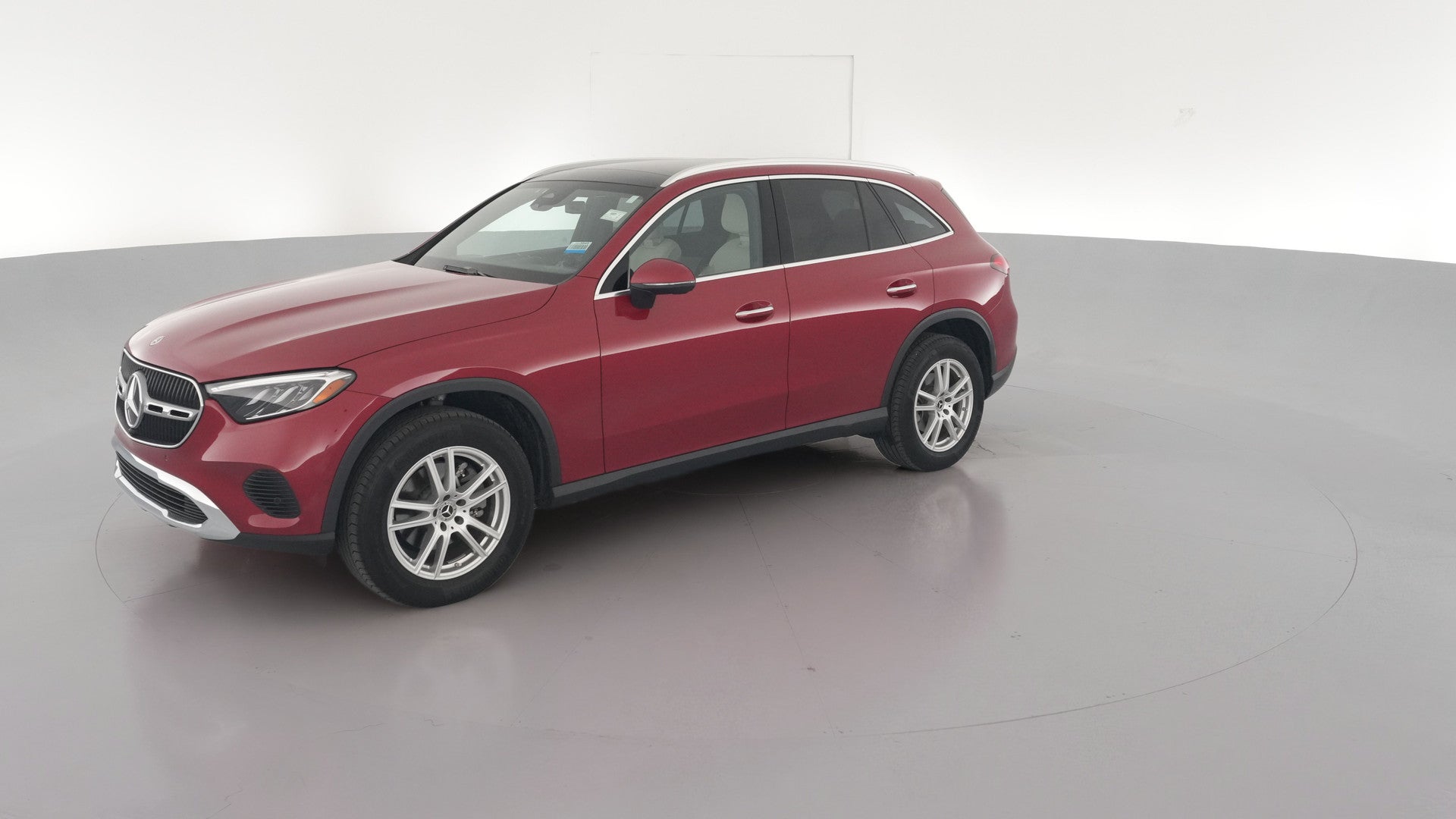 2024 Mercedes-Benz GLC vehicle photo