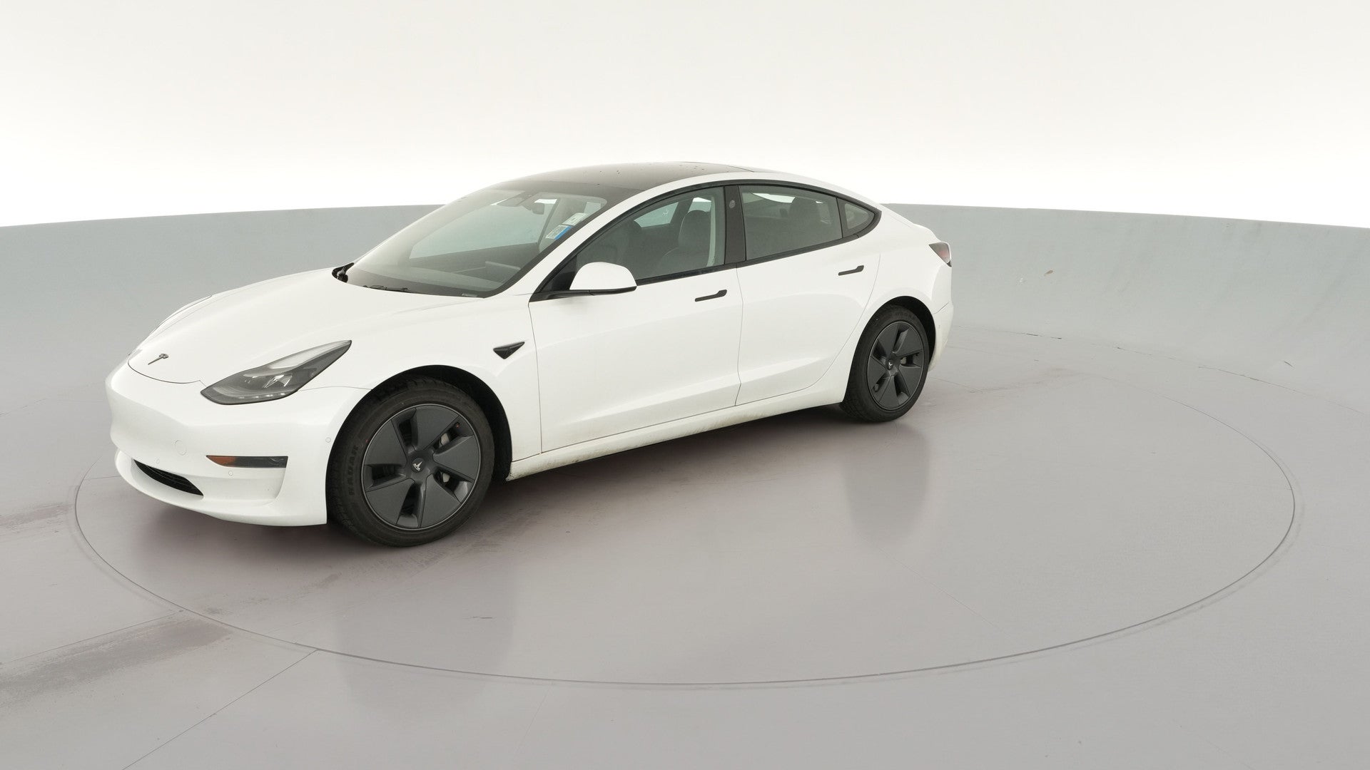 2022 Tesla Model 3 vehicle photo