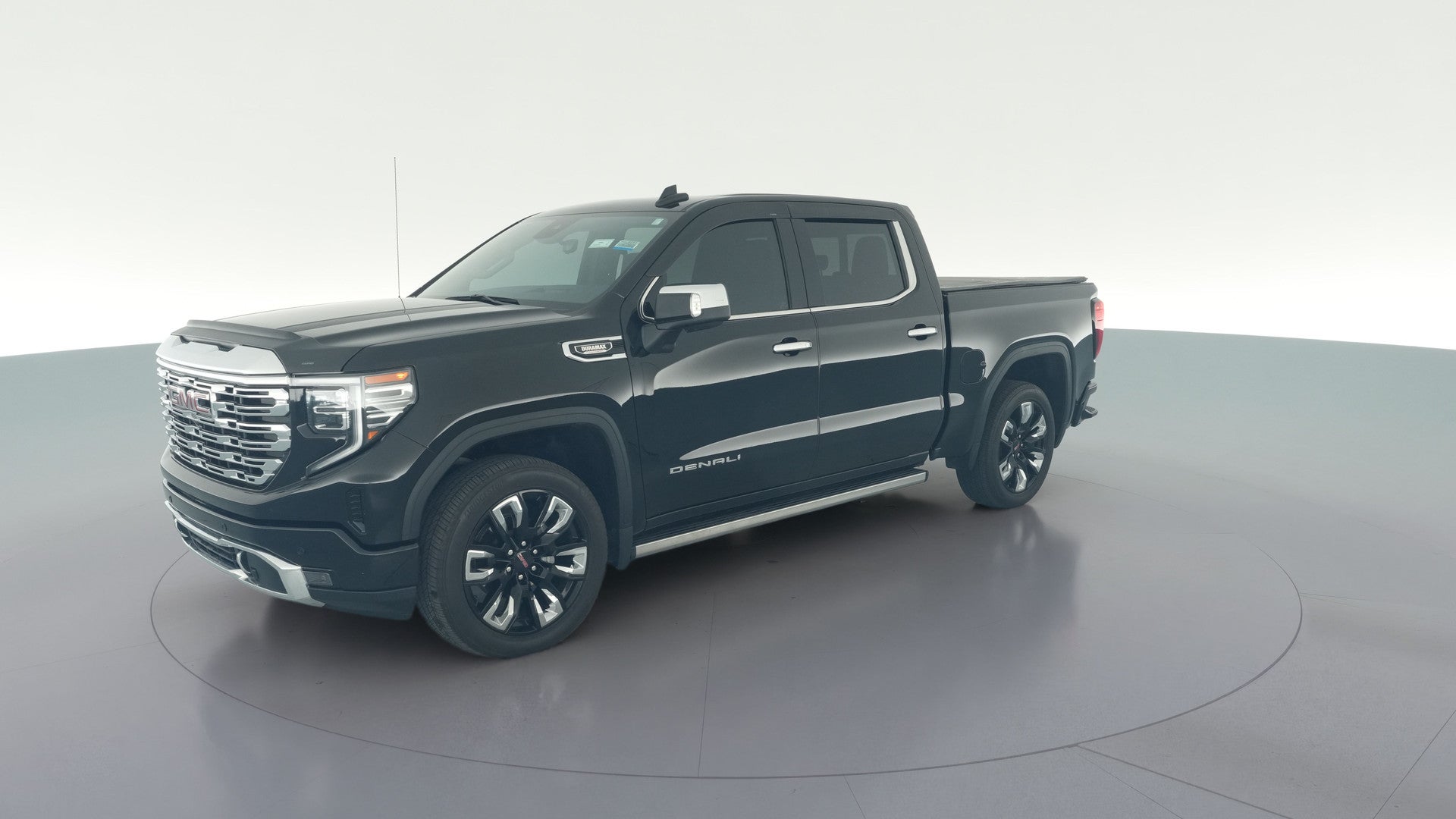 2024 GMC Sierra 1500 Crew Cab vehicle photo