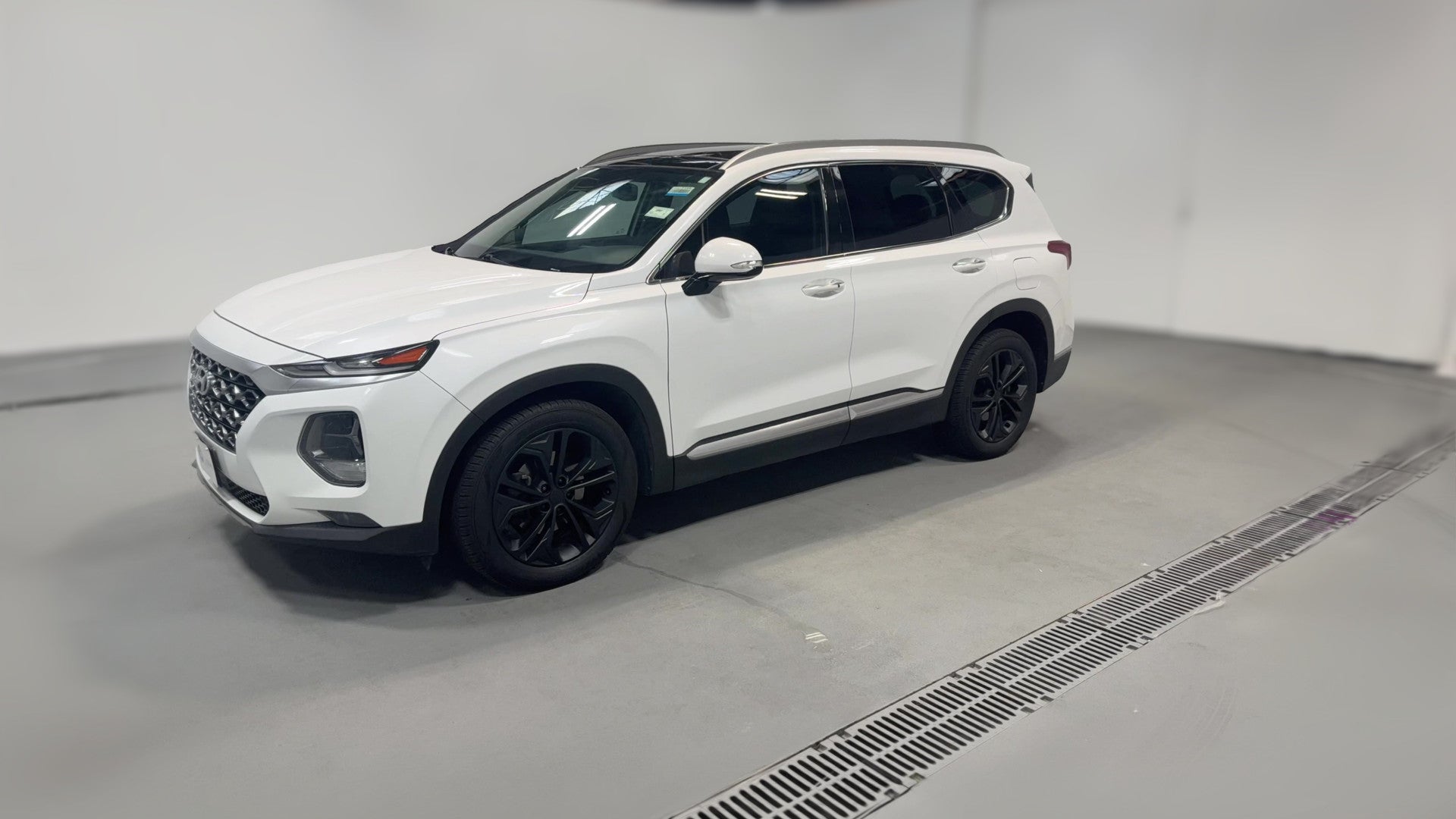 2020 Hyundai Santa Fe vehicle photo