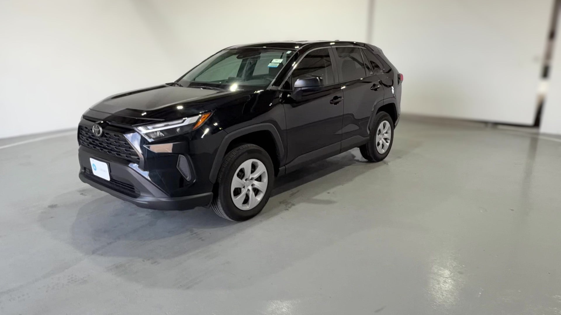 2025 Toyota RAV4 vehicle photo
