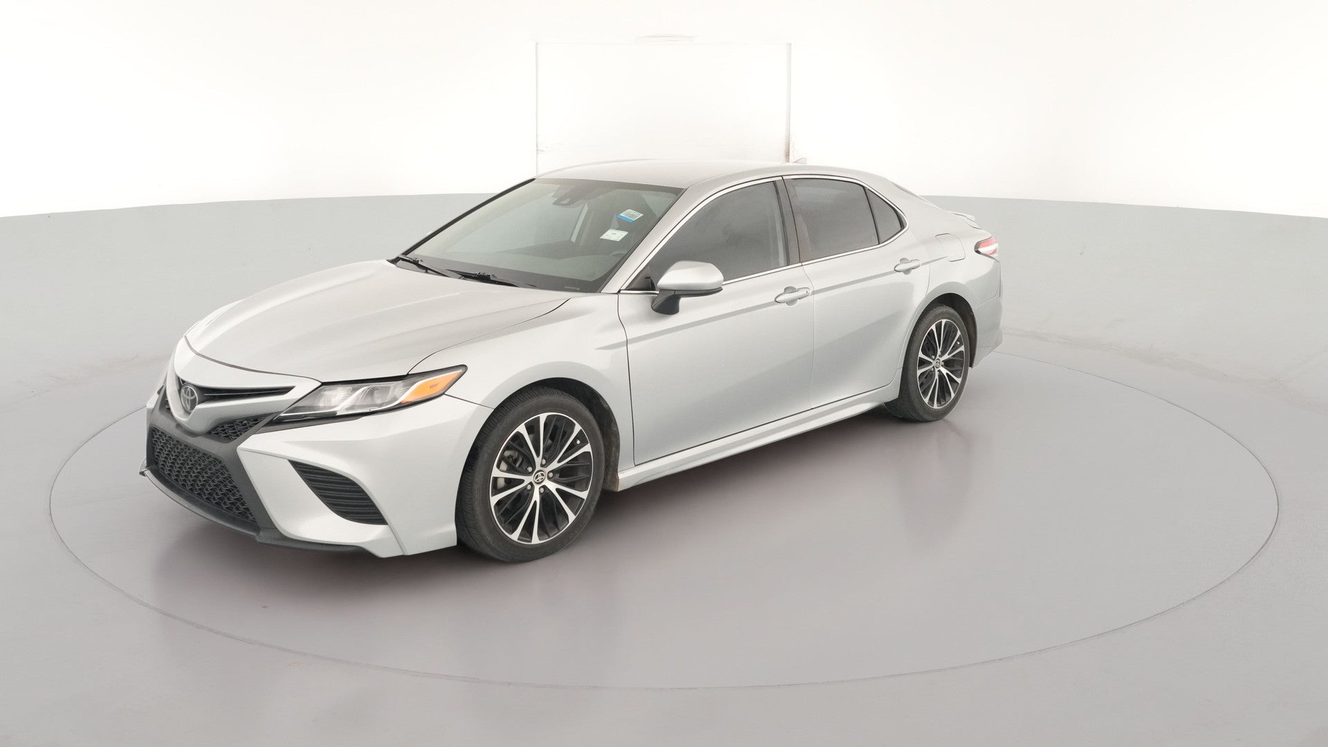 2020 Toyota Camry vehicle photo