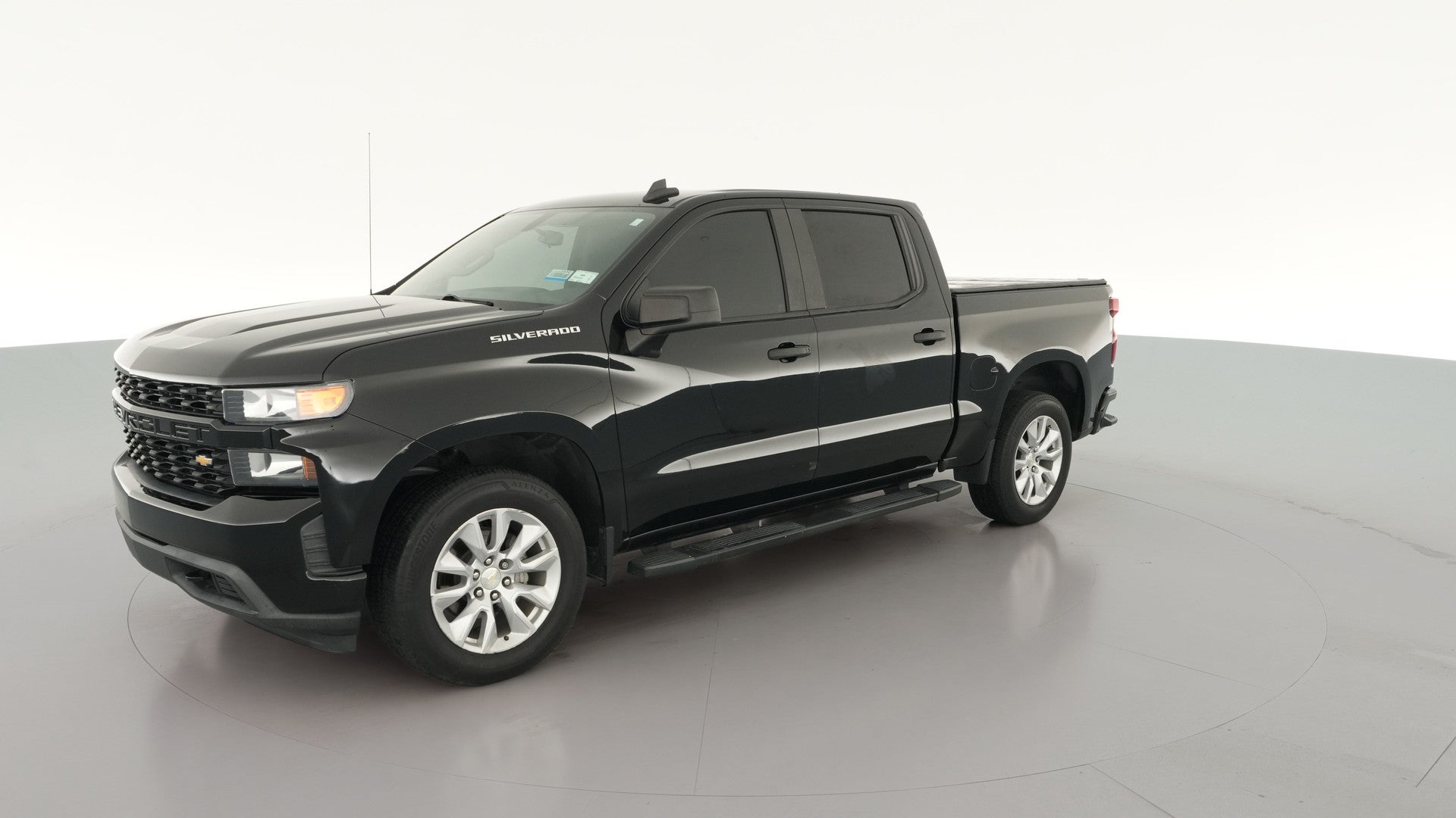 2020 Chevrolet Silverado 1500 Crew Cab vehicle photo