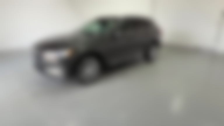 2018 Volvo XC60 vehicle photo