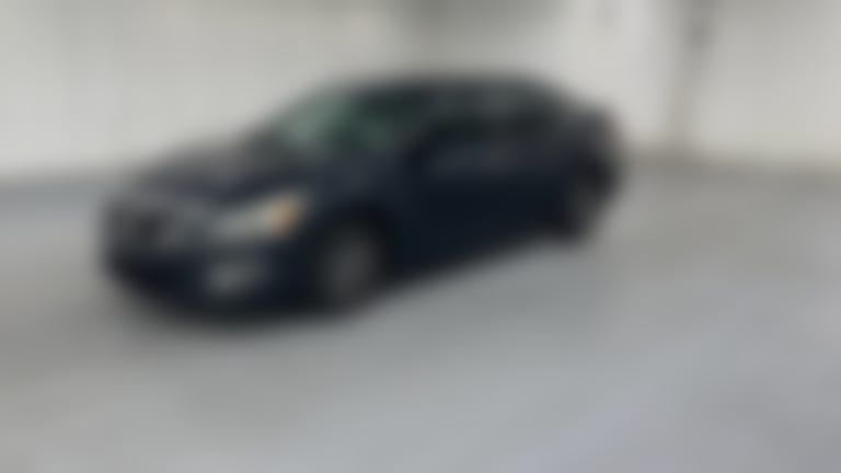 2015 Nissan Altima vehicle photo