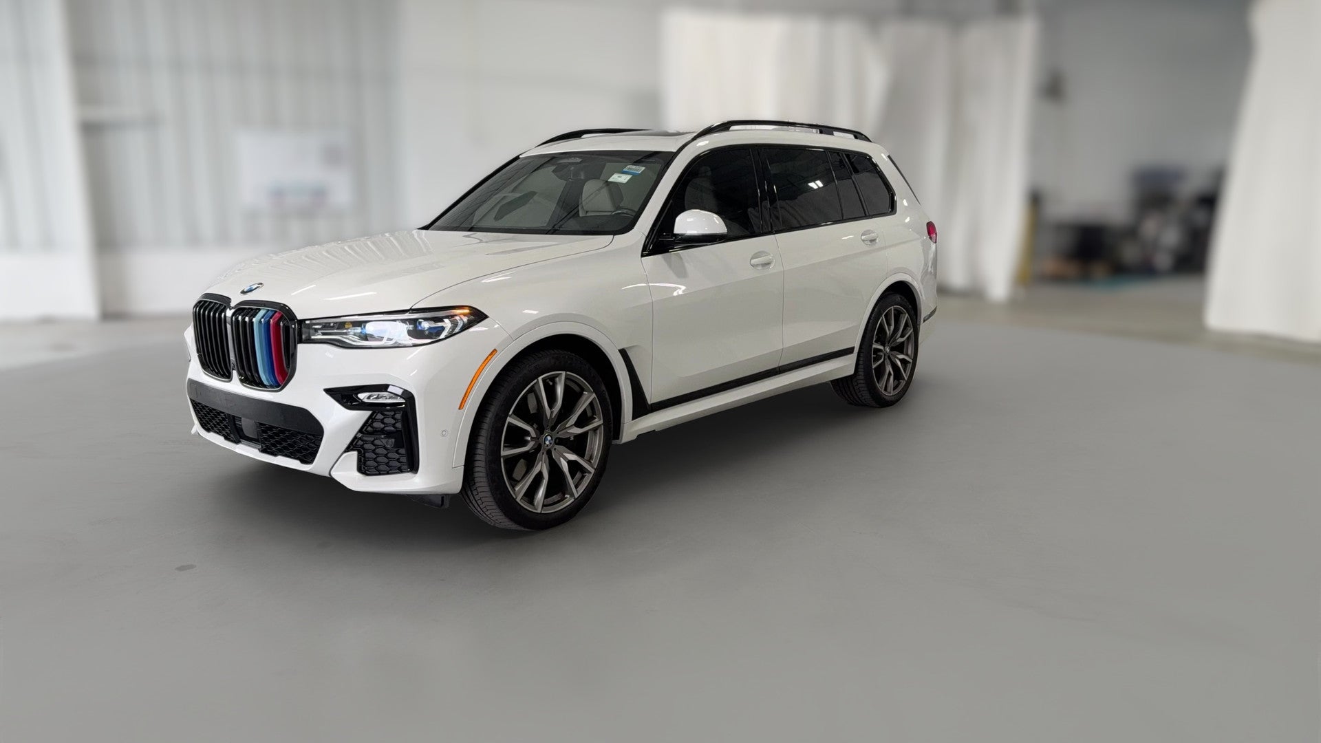 2022 BMW X7 vehicle photo