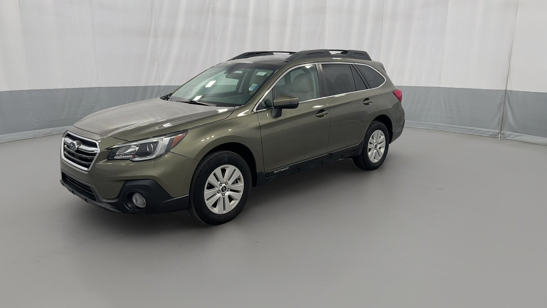 2019 Subaru Outback vehicle photo